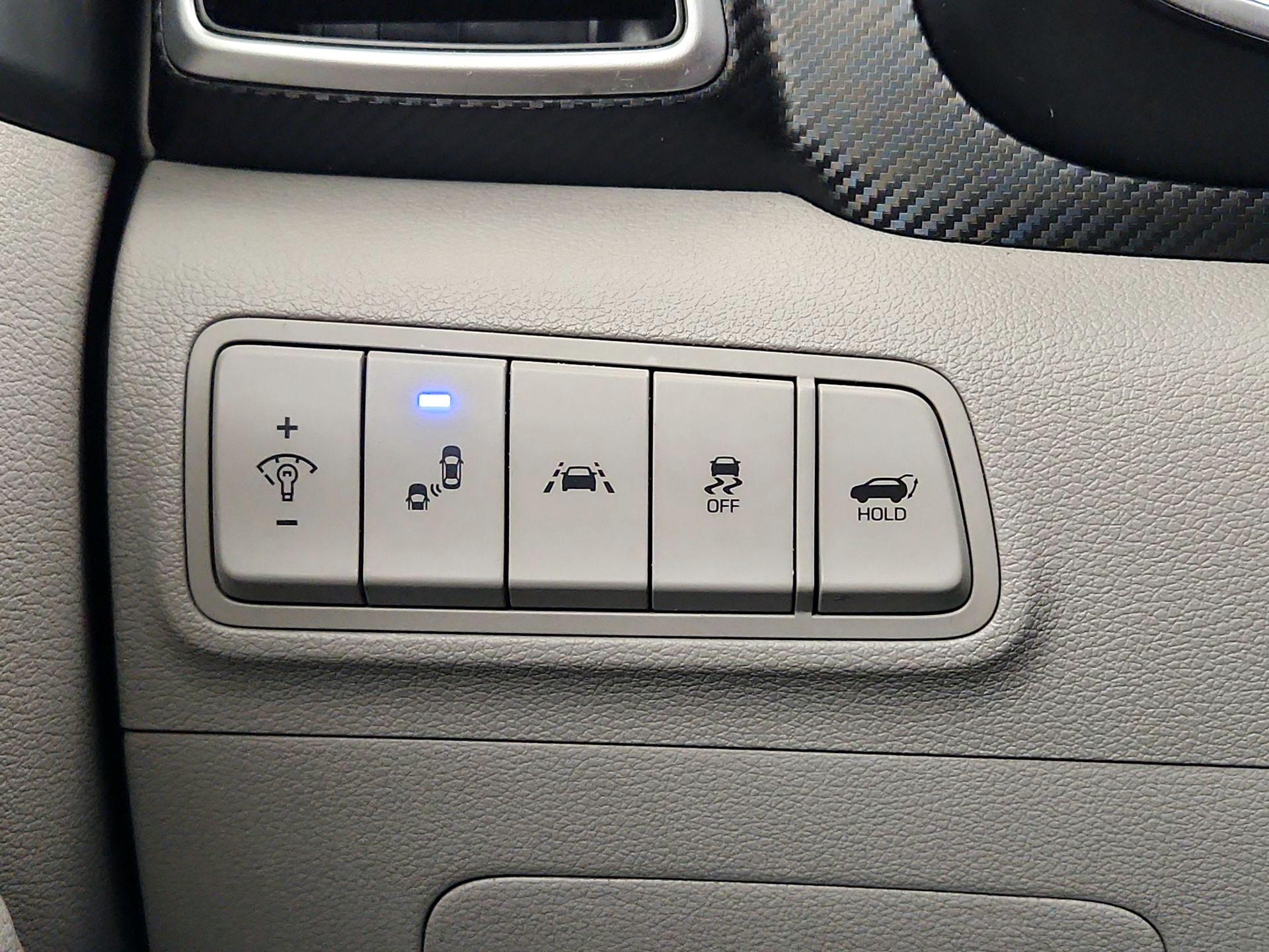 Thumbnail: 2021 Hyundai Tucson - 13