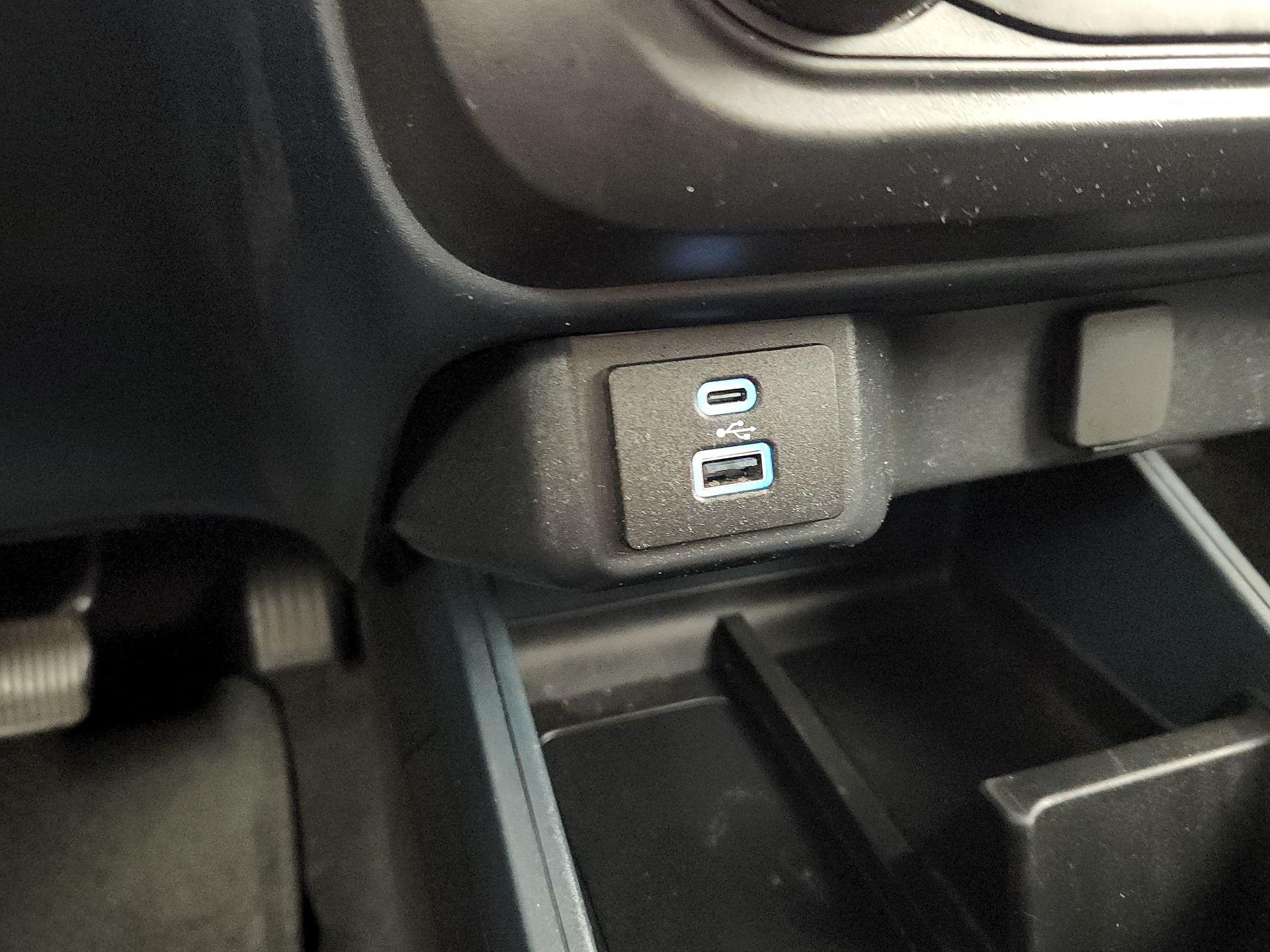 Thumbnail: 2022 Ford Maverick - 16