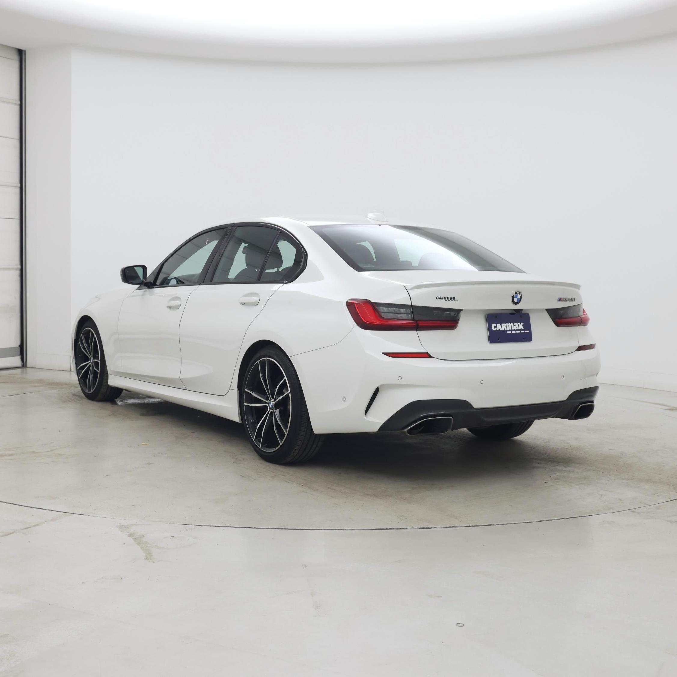 Thumbnail: 2021 BMW 3 Series - 2