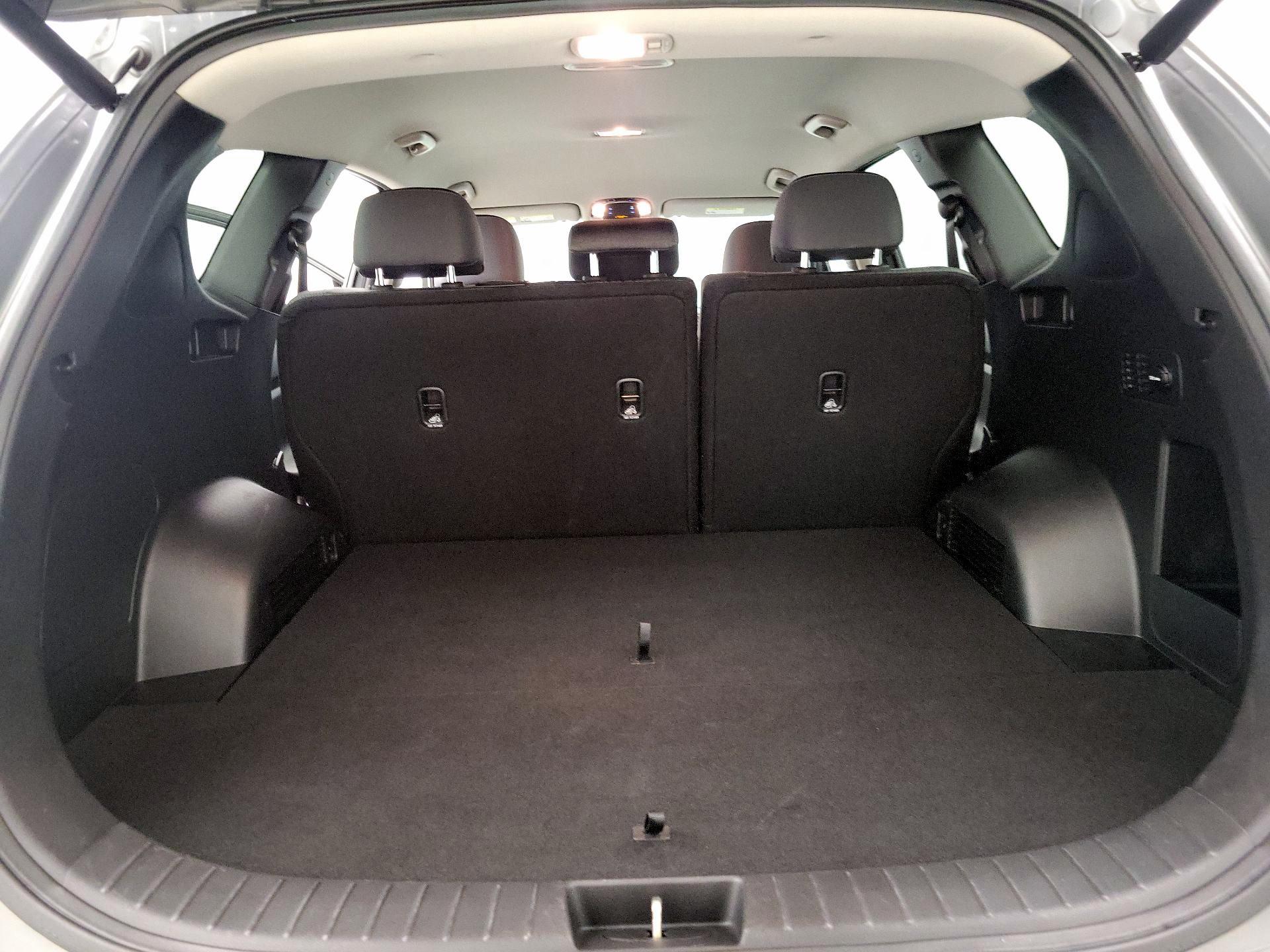 Thumbnail: 2023 Hyundai Santa Fe - 20