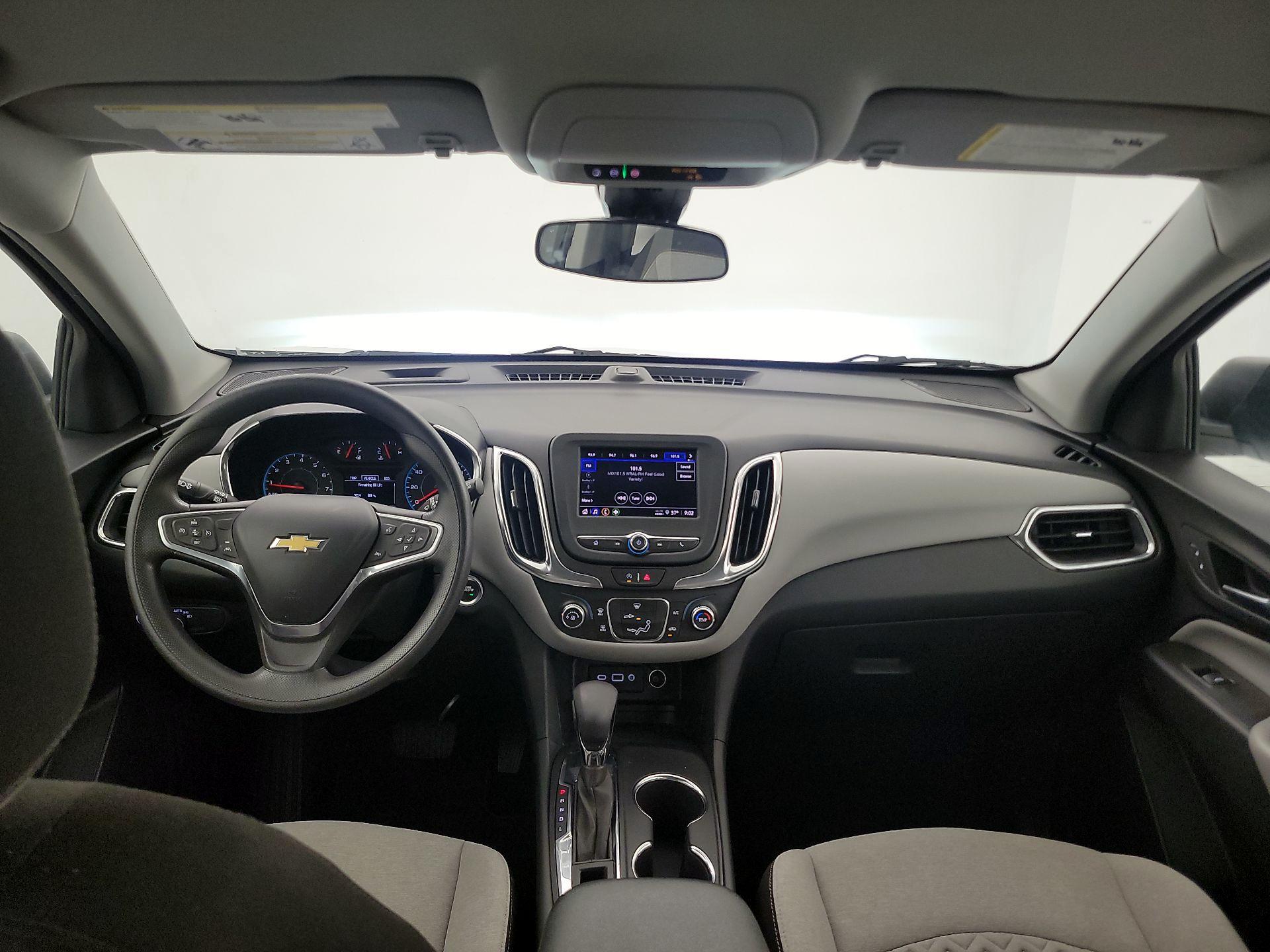 Thumbnail: 2022 Chevrolet Equinox - 9