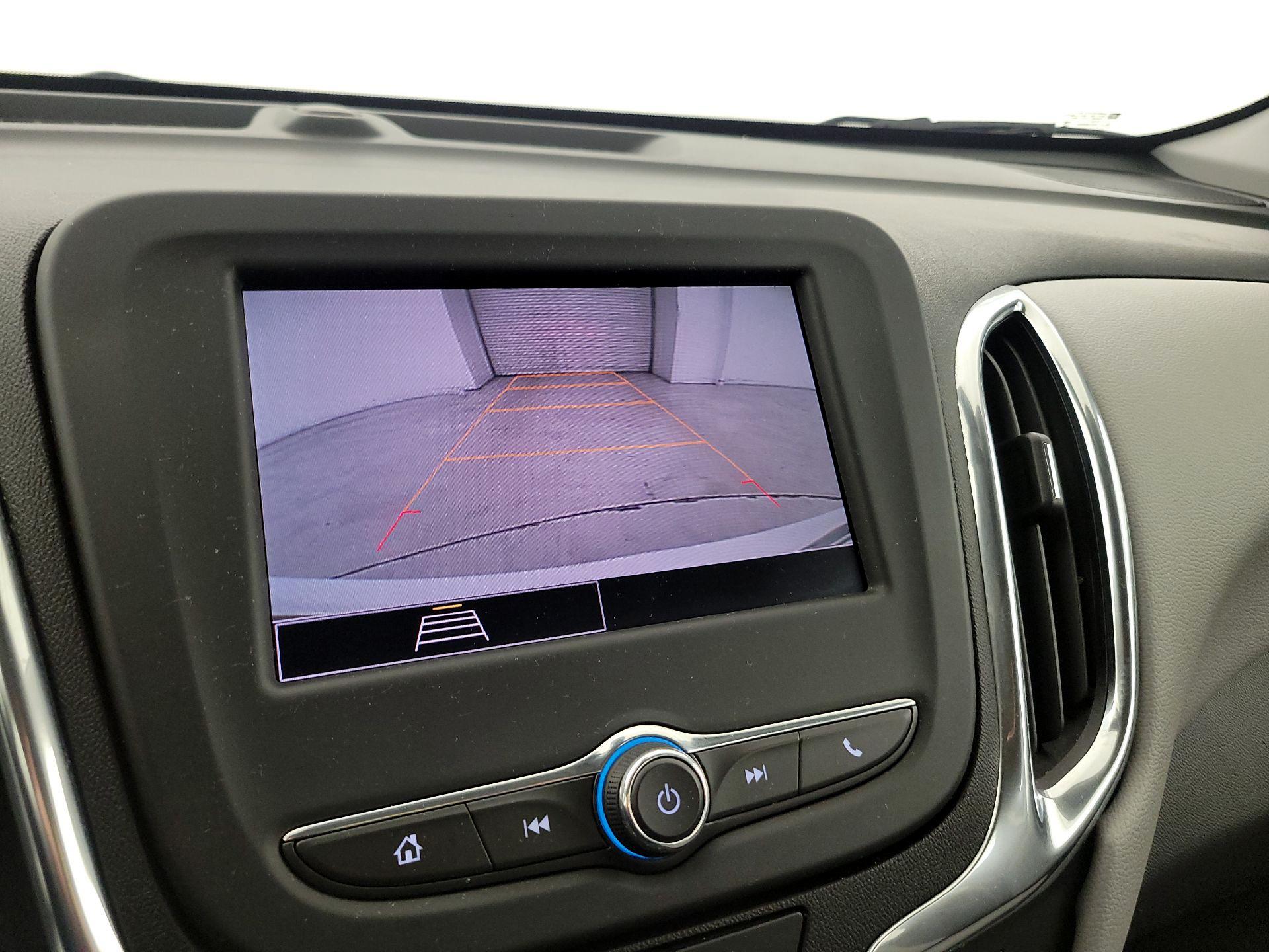 Thumbnail: 2022 Chevrolet Equinox - 14