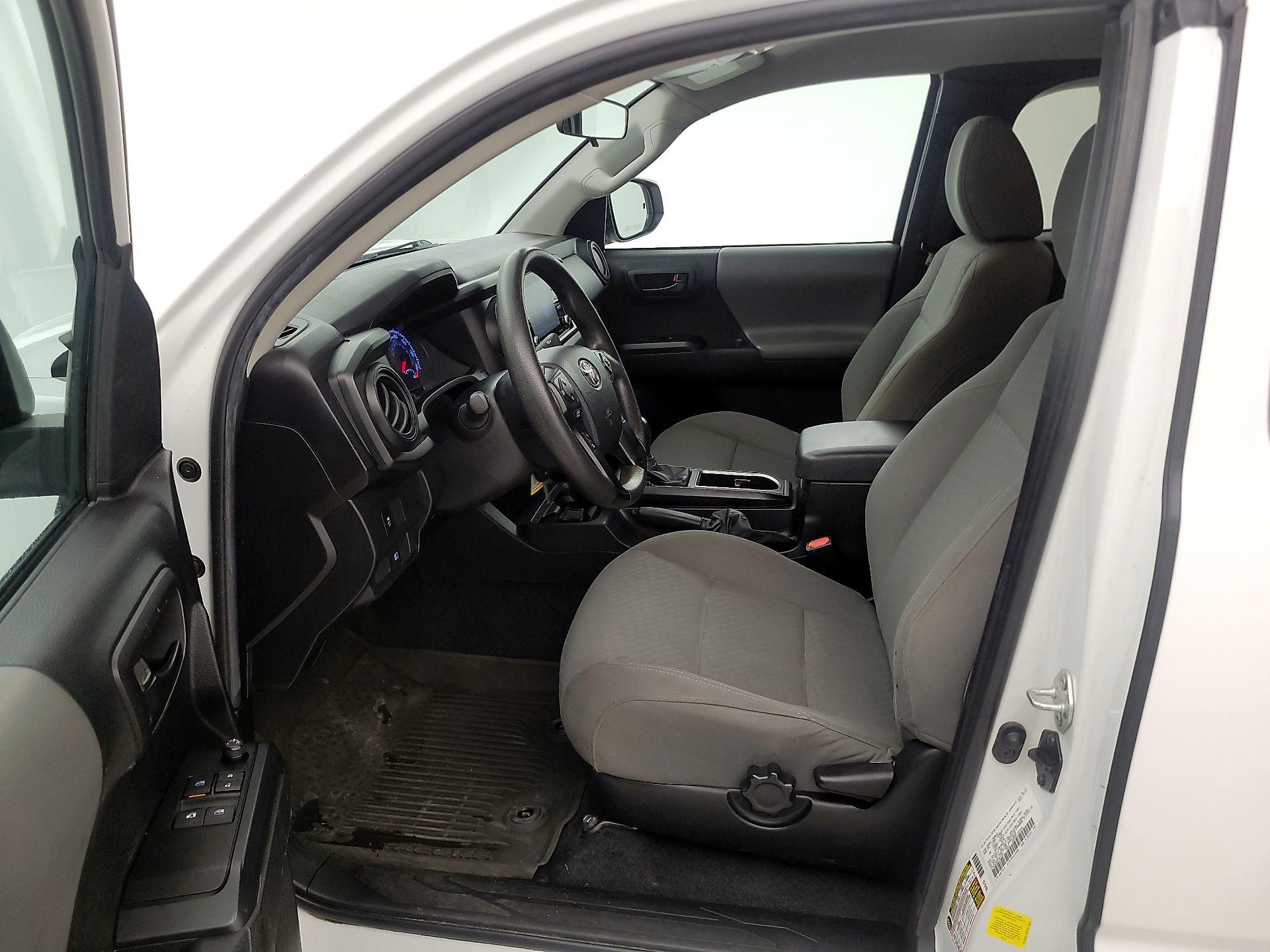 Thumbnail: 2023 Toyota Tacoma - 11