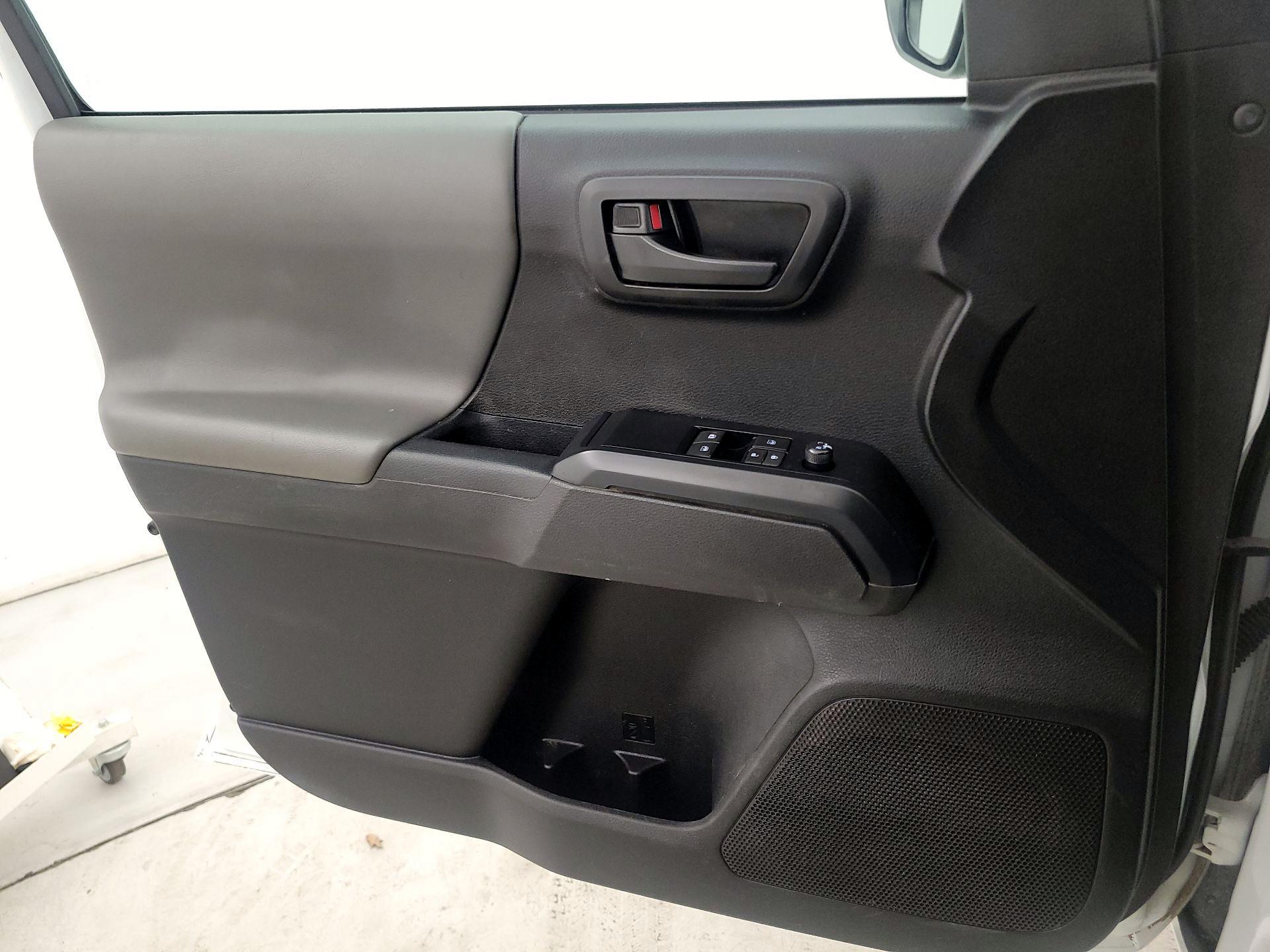 Thumbnail: 2023 Toyota Tacoma - 12