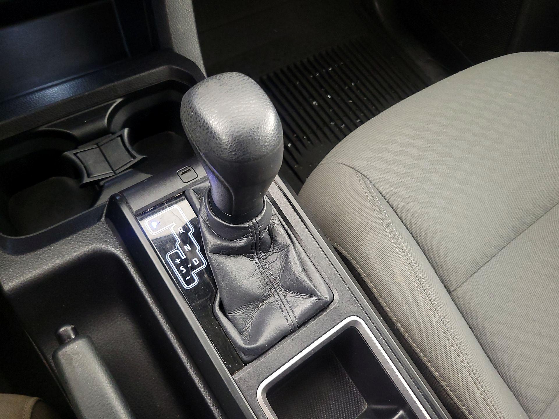 Thumbnail: 2023 Toyota Tacoma - 17