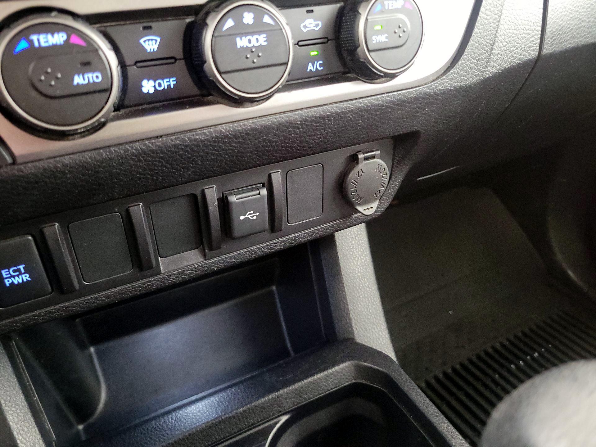 Thumbnail: 2023 Toyota Tacoma - 18