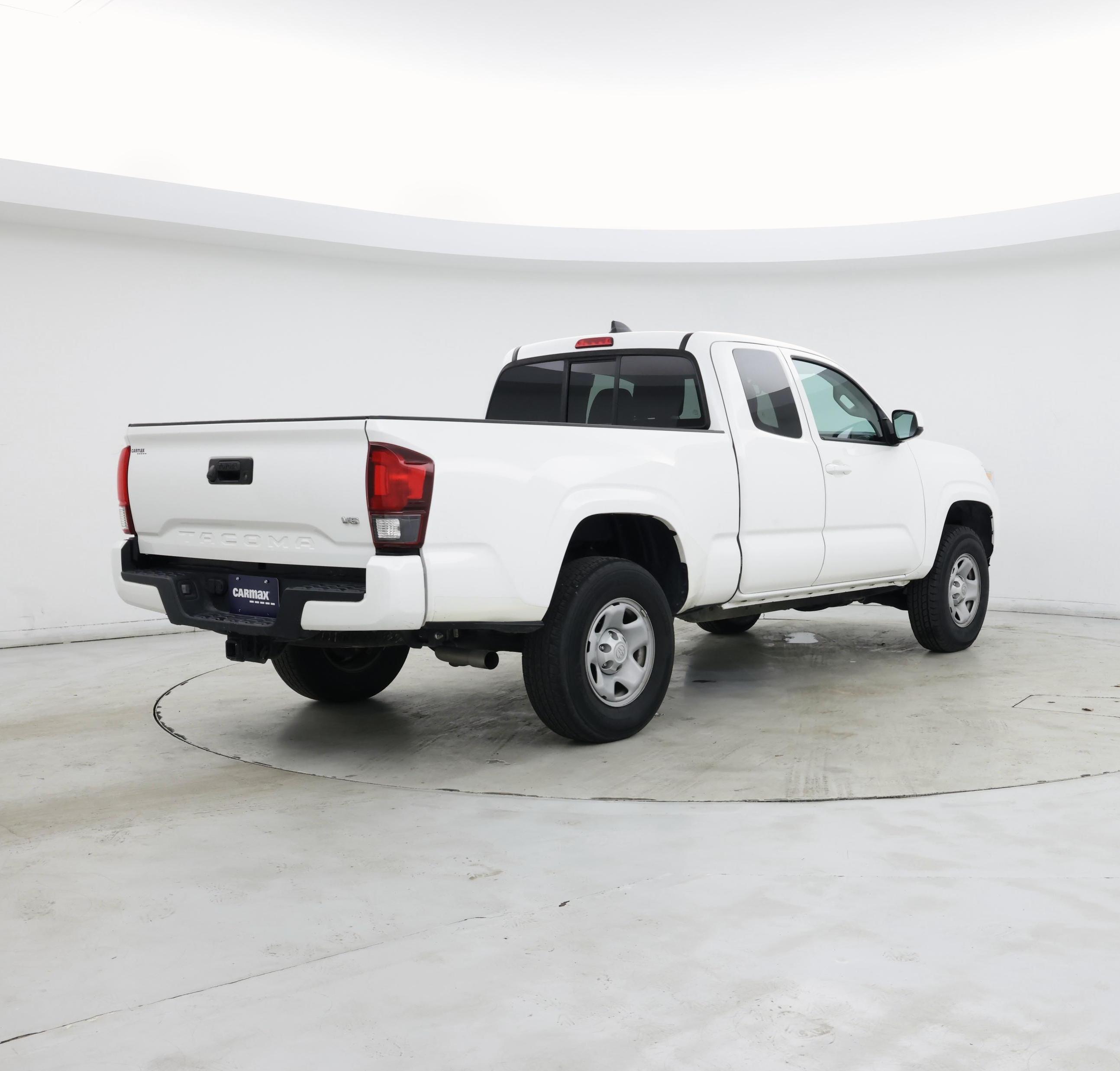 Thumbnail: 2023 Toyota Tacoma - 8