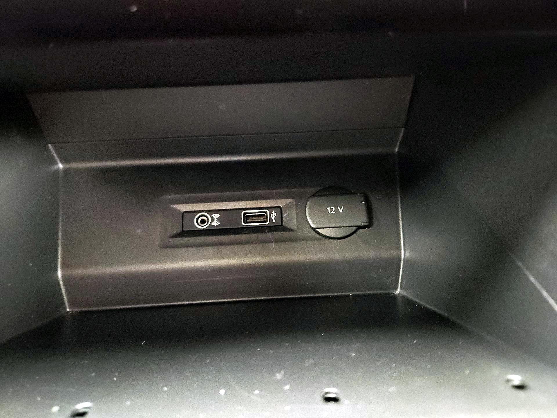 Thumbnail: 2018 Volkswagen Atlas - 18