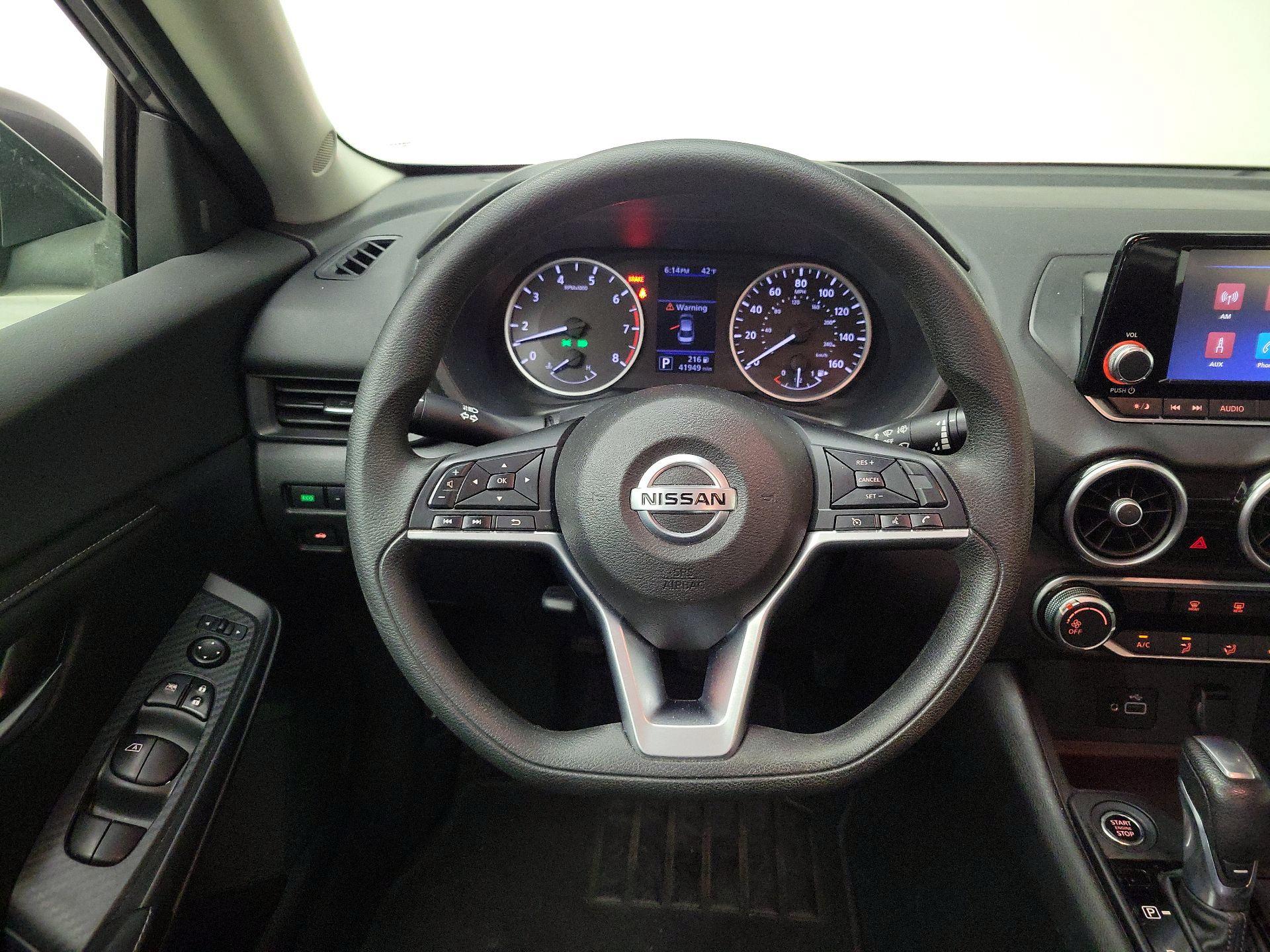 Thumbnail: 2021 Nissan Sentra - 10