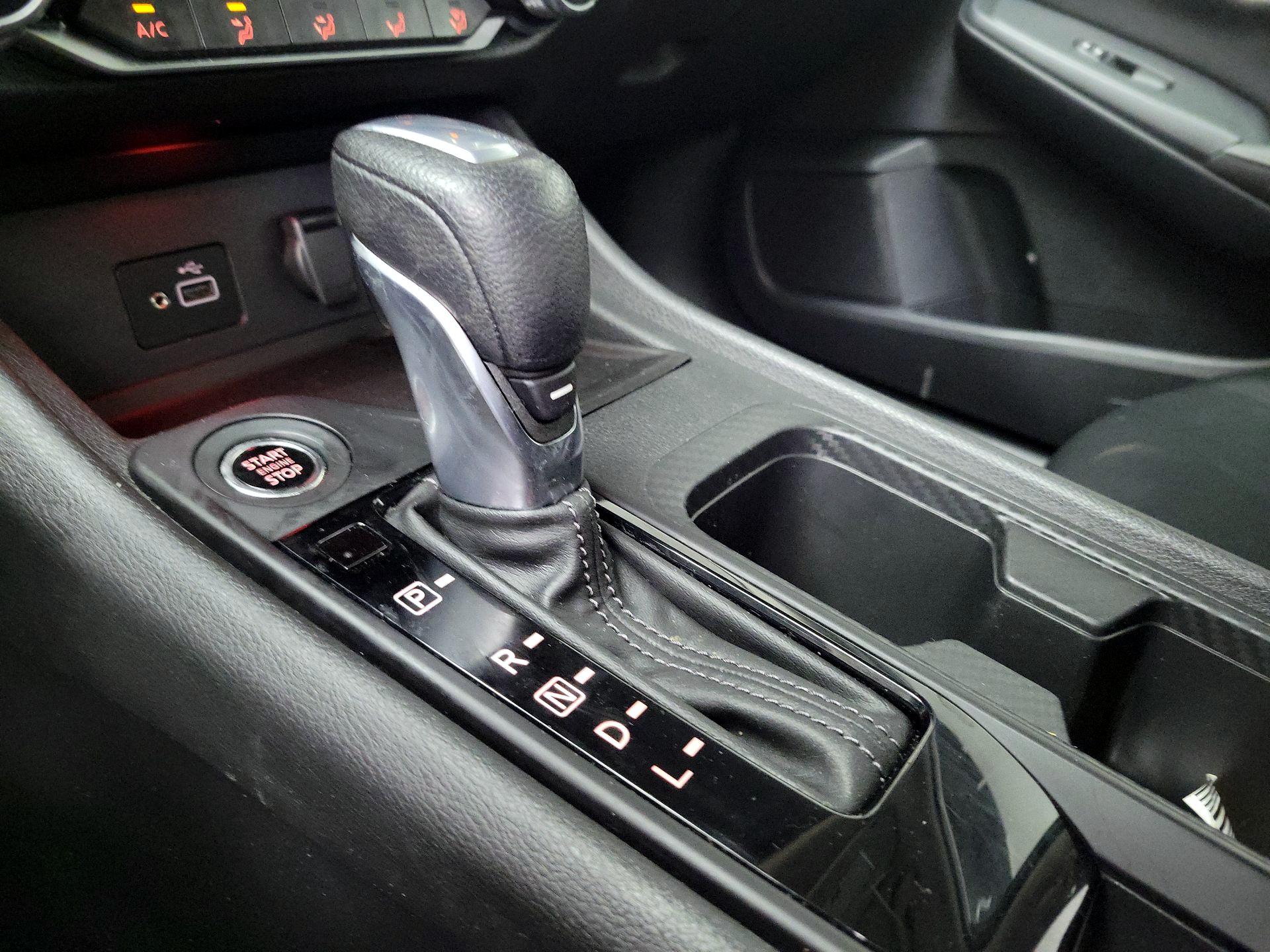 Thumbnail: 2021 Nissan Sentra - 17