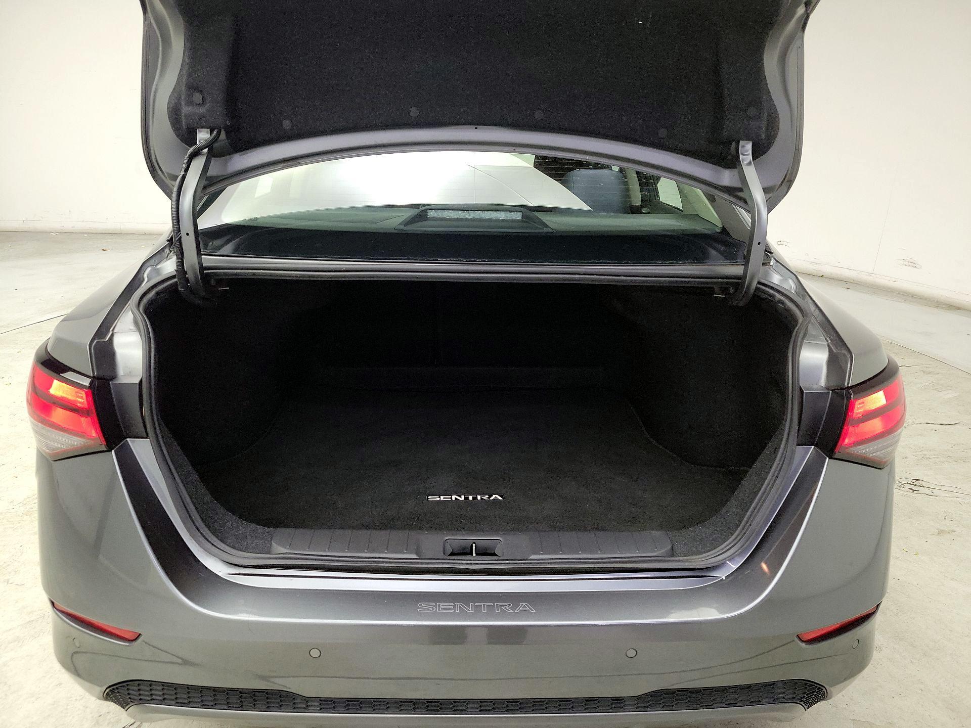 Thumbnail: 2021 Nissan Sentra - 20