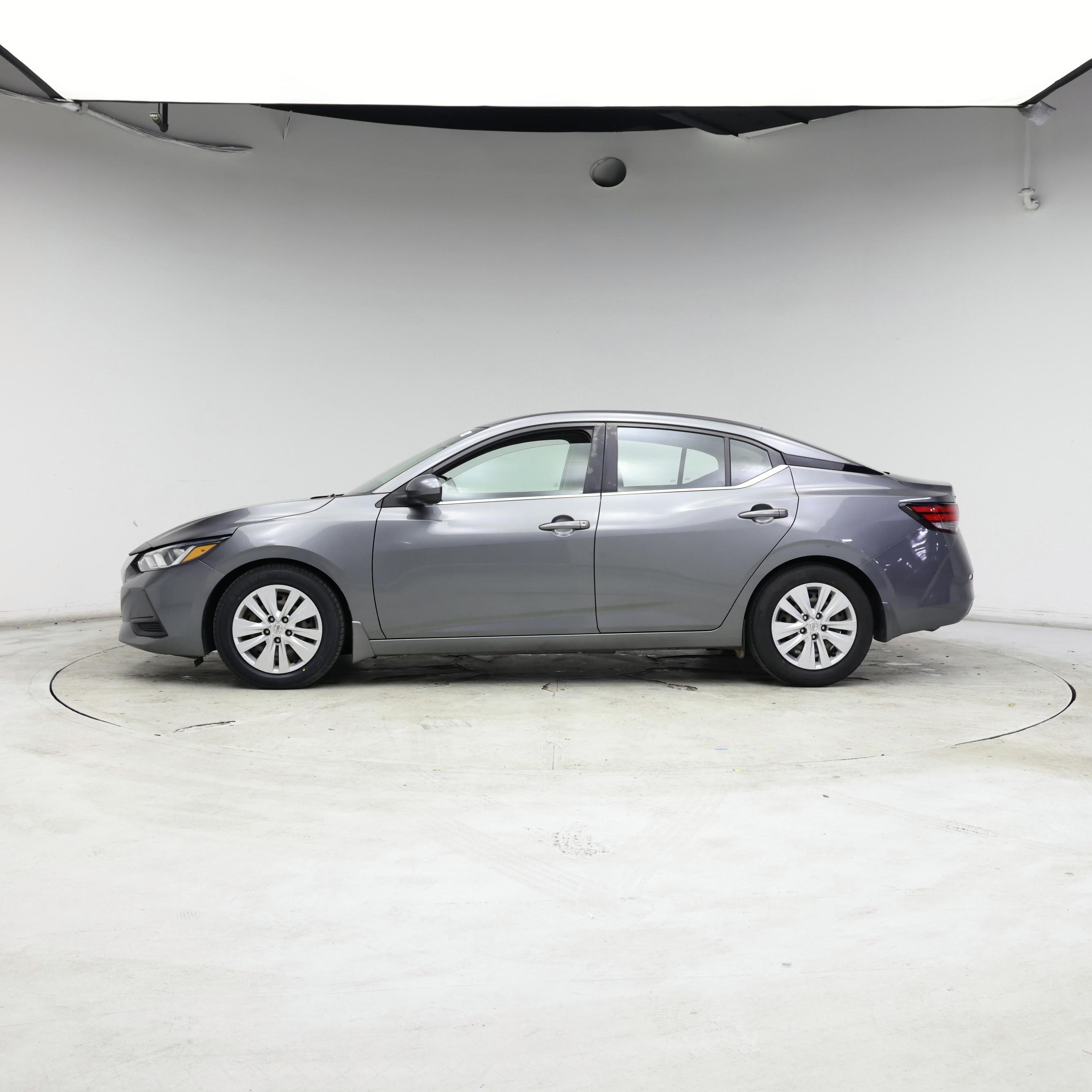 Thumbnail: 2021 Nissan Sentra - 3