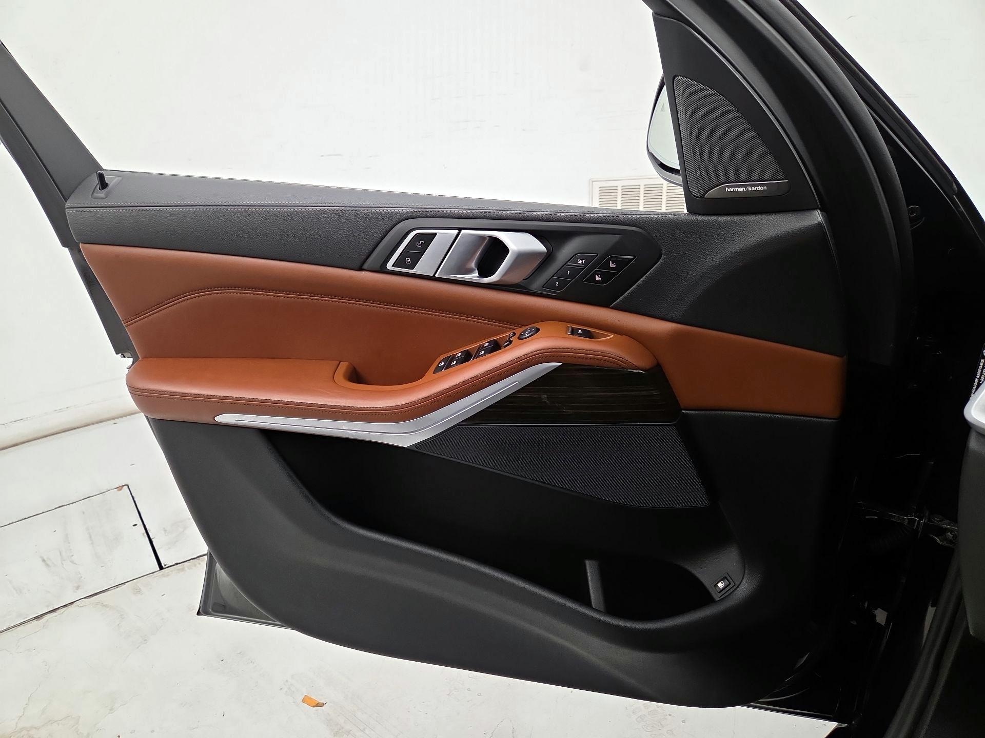 Thumbnail: 2023 BMW X5 - 12