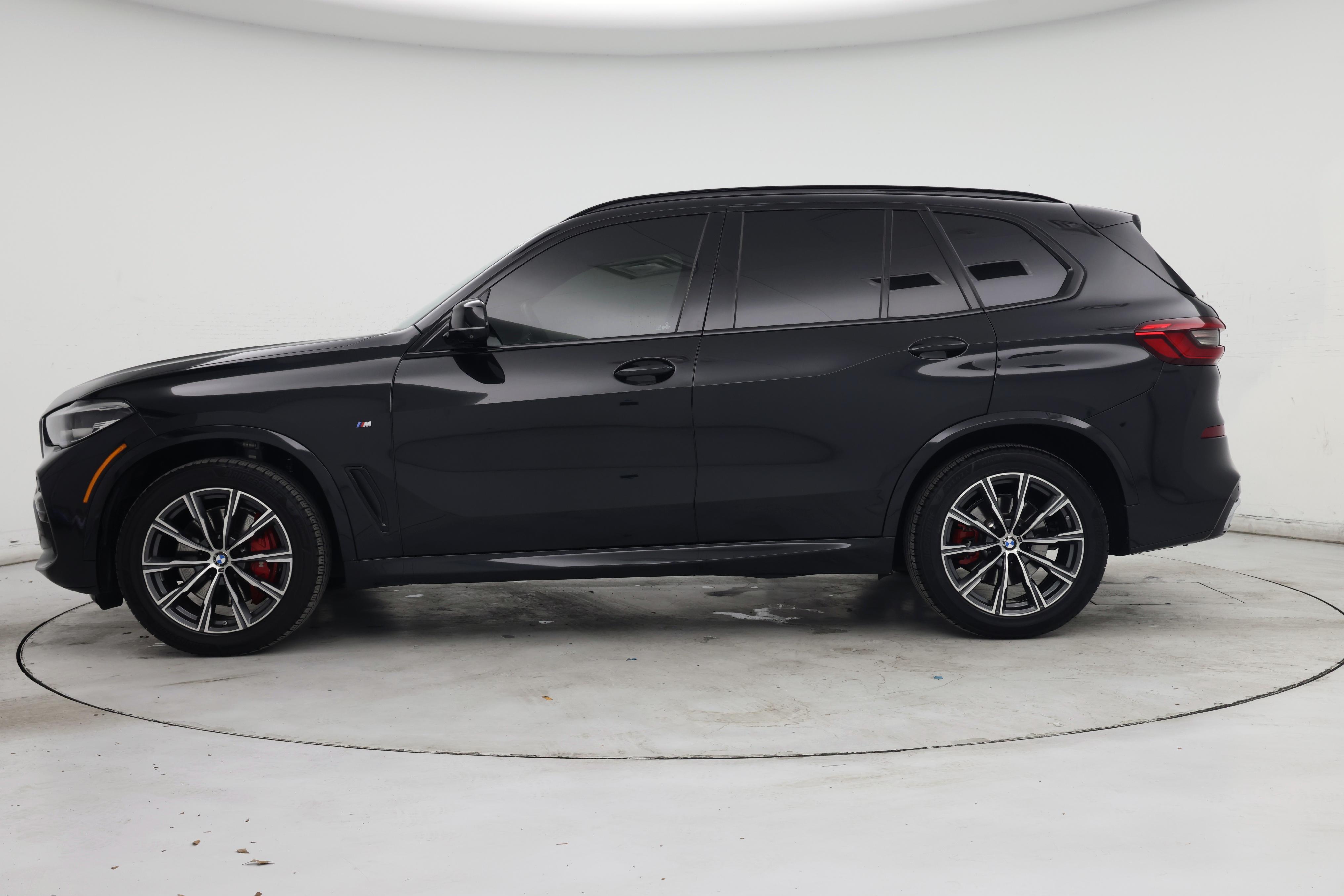 Thumbnail: 2023 BMW X5 - 3