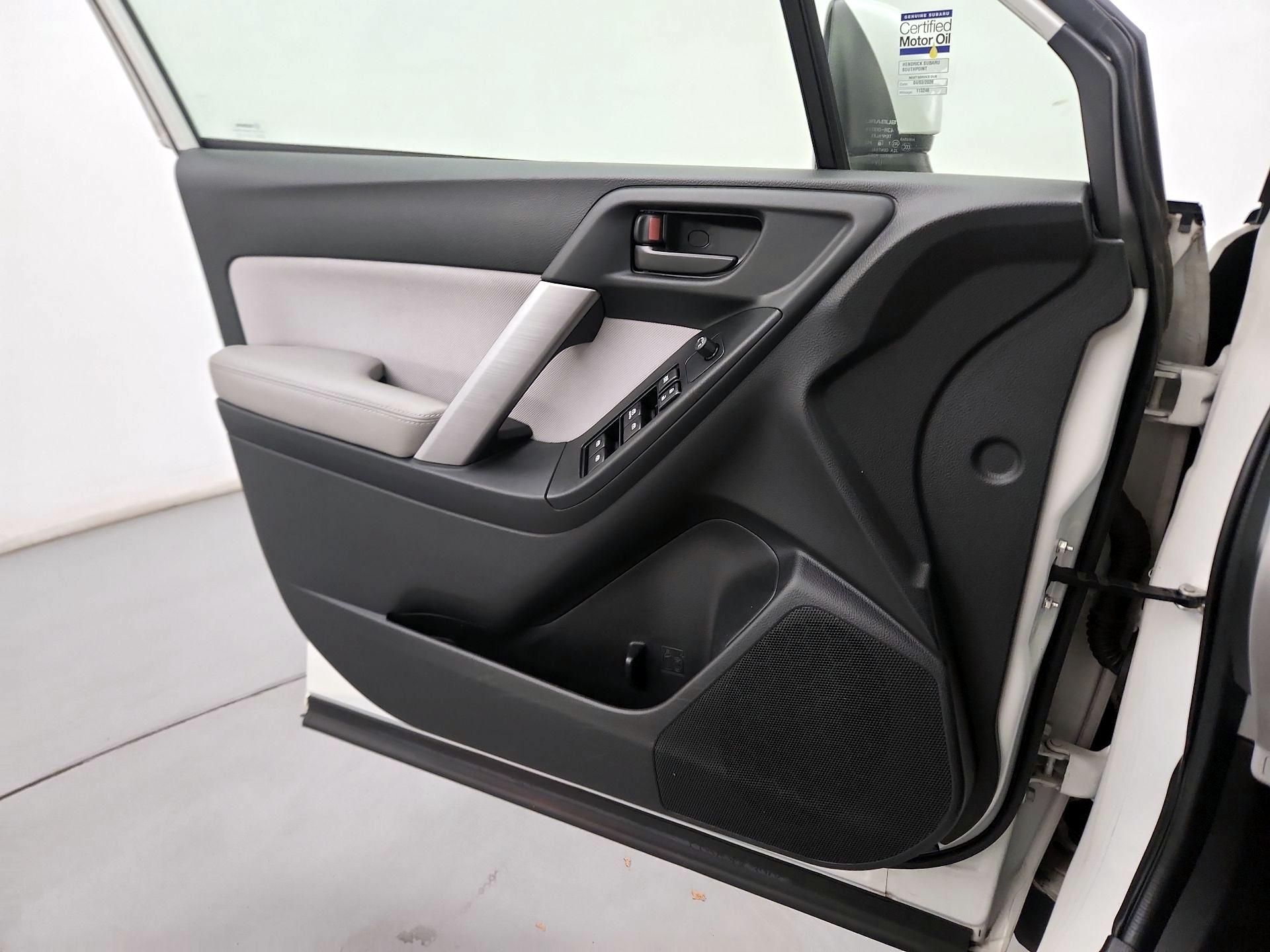 Thumbnail: 2016 Subaru Forester - 12