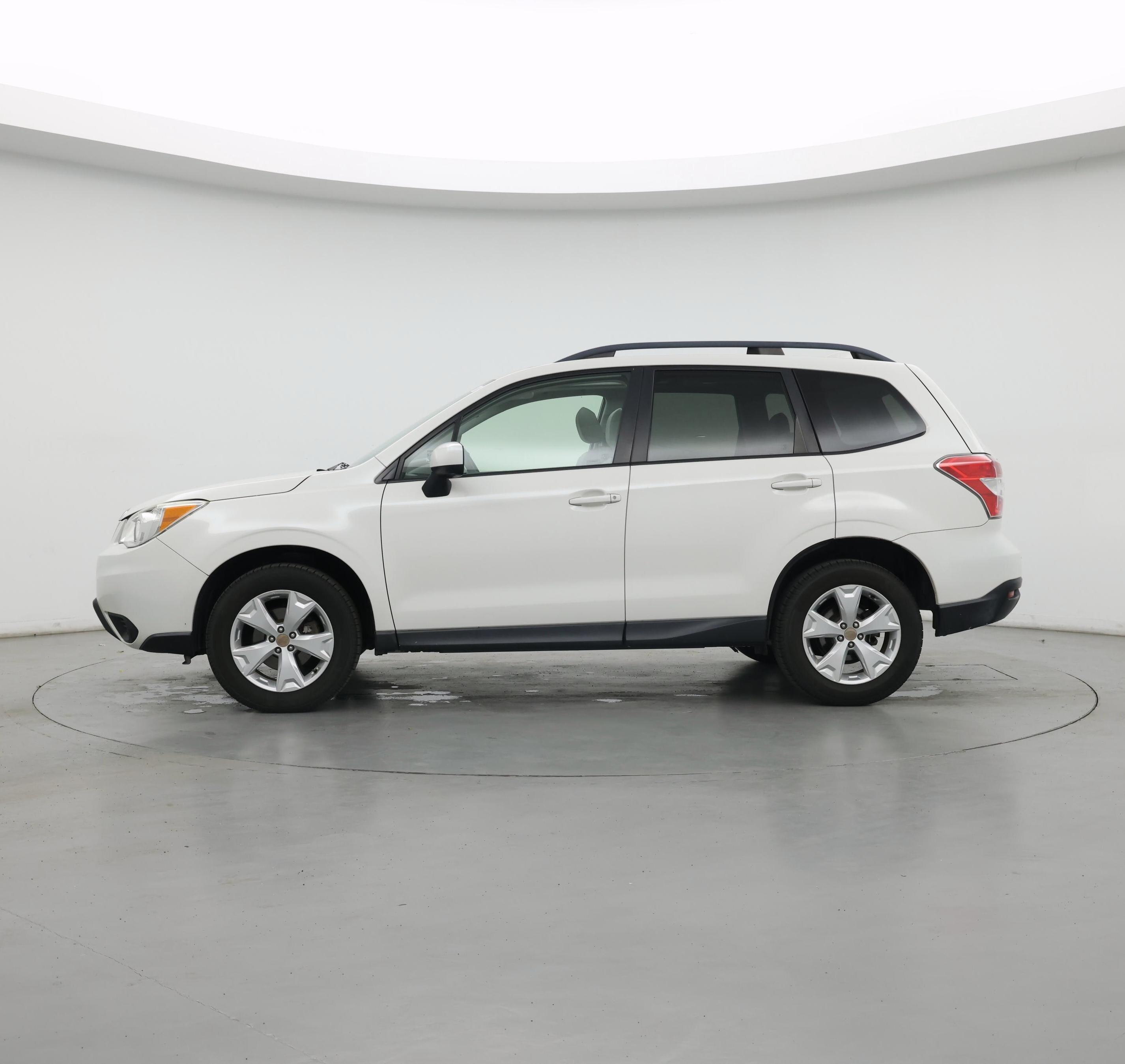 Thumbnail: 2016 Subaru Forester - 3
