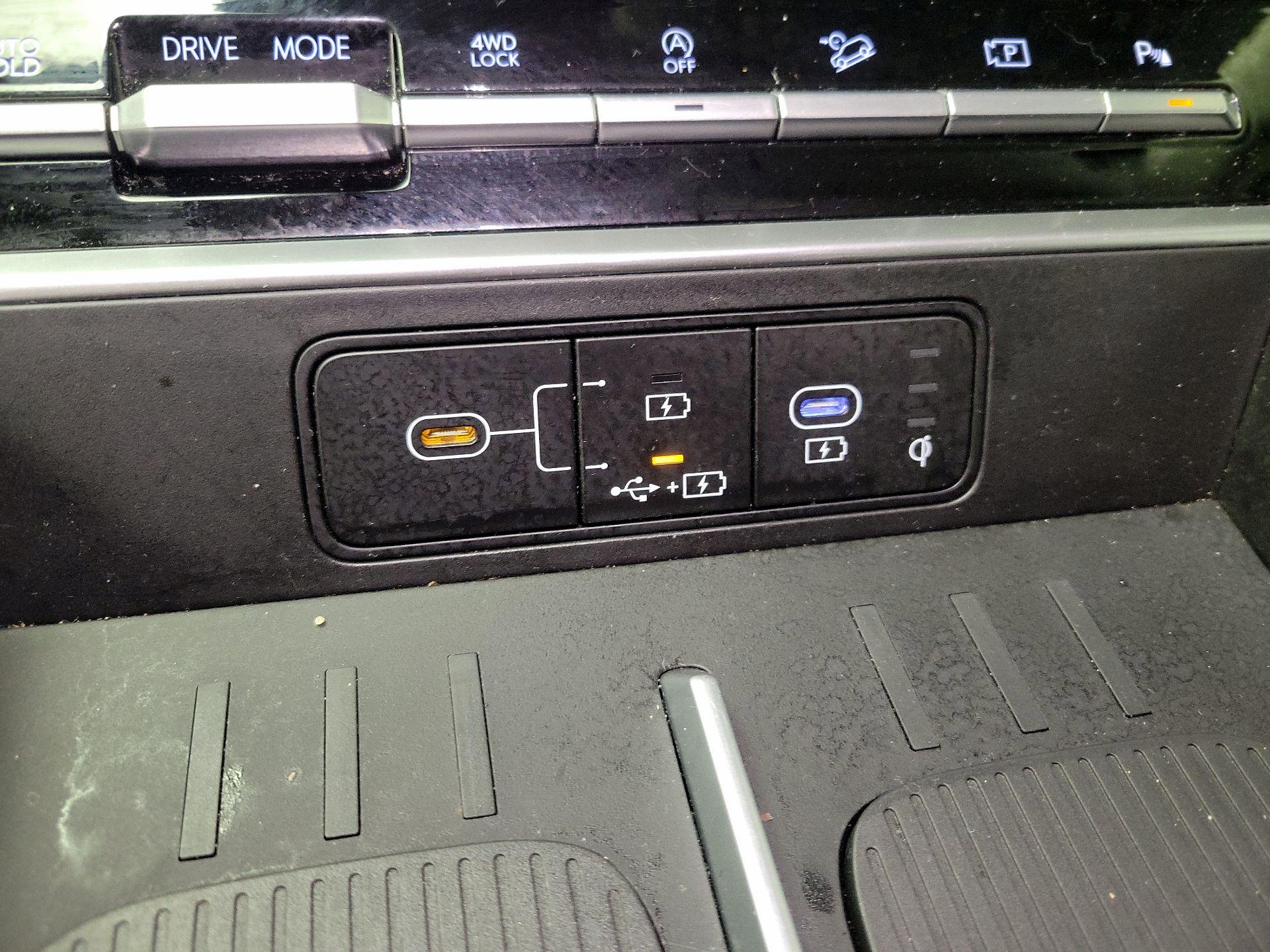 Thumbnail: 2025 Hyundai Santa Fe - 18