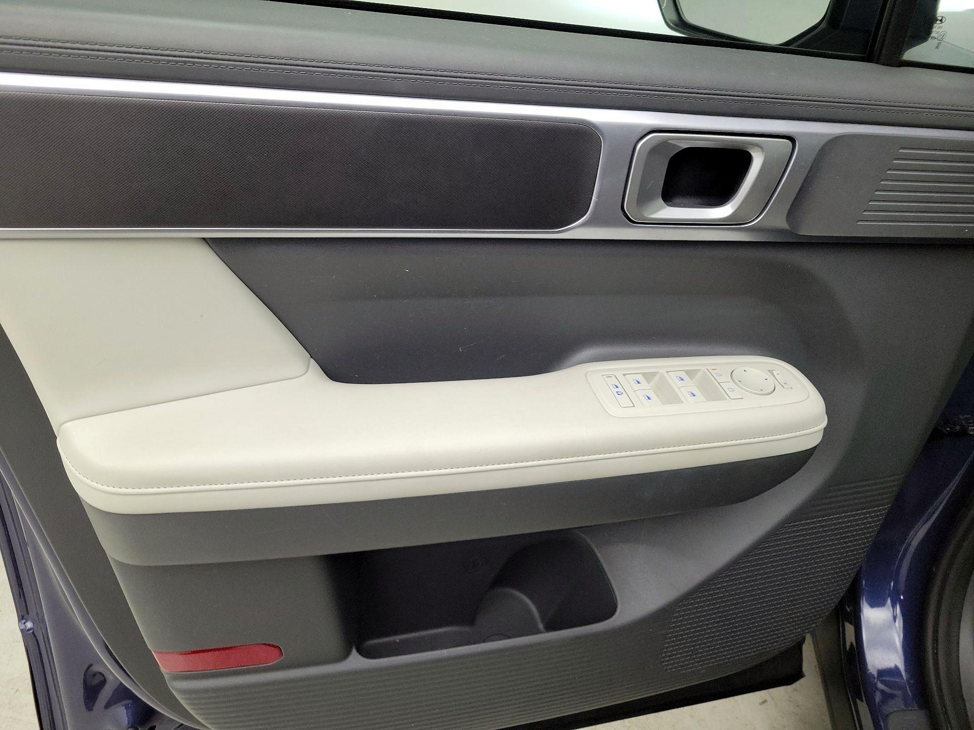 Thumbnail: 2025 Hyundai Santa Fe - 12