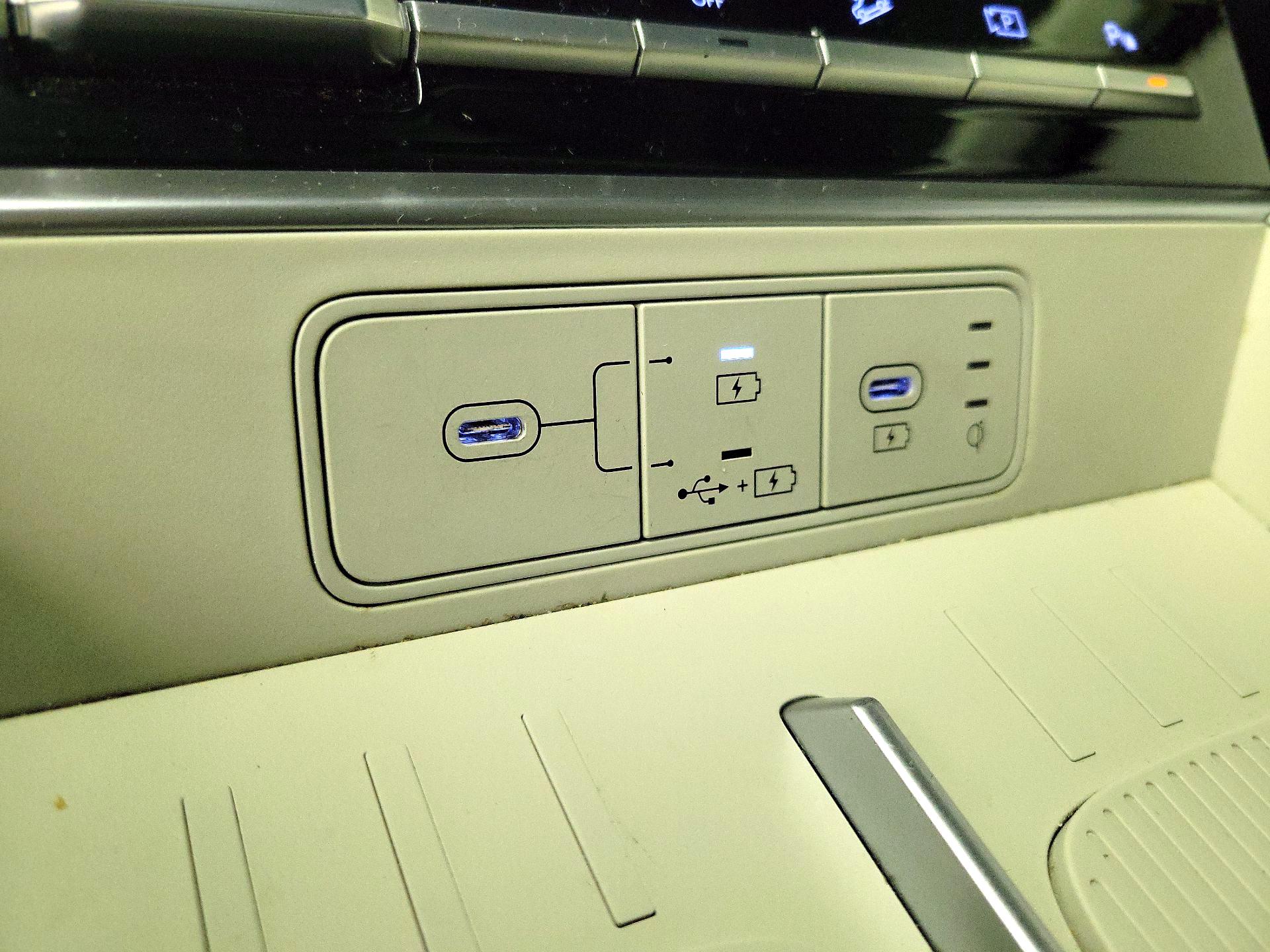 Thumbnail: 2025 Hyundai Santa Fe - 18