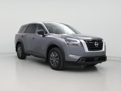2025 Nissan Pathfinder S