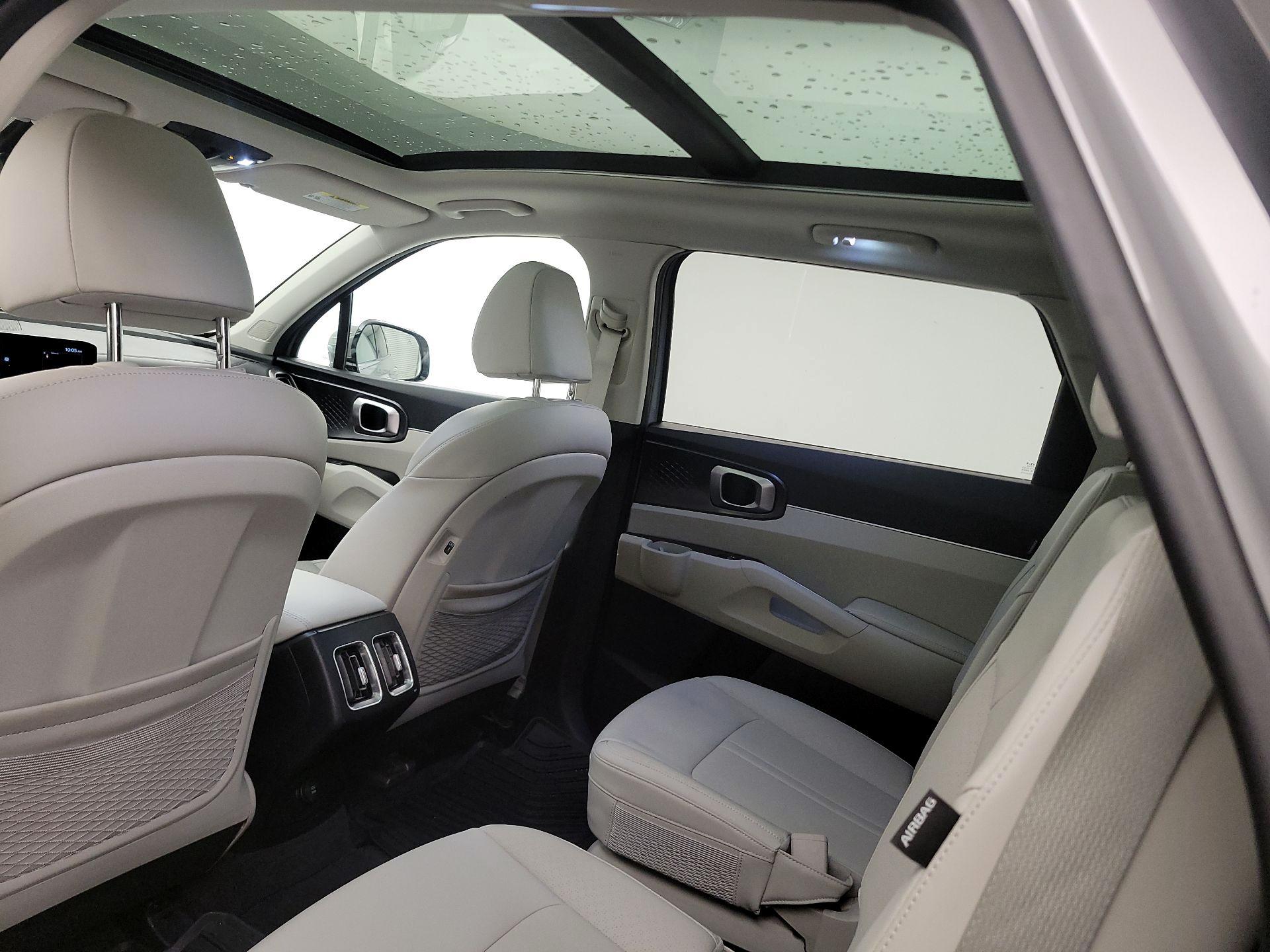 Thumbnail: 2025 Kia Sorento - 20