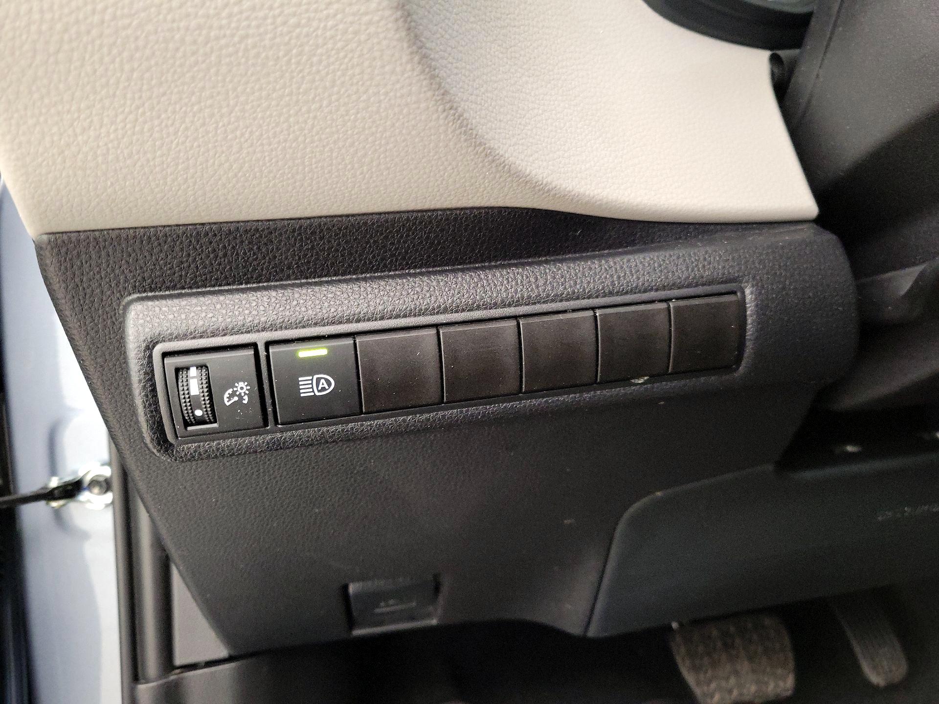 Thumbnail: 2024 Toyota Corolla - 13