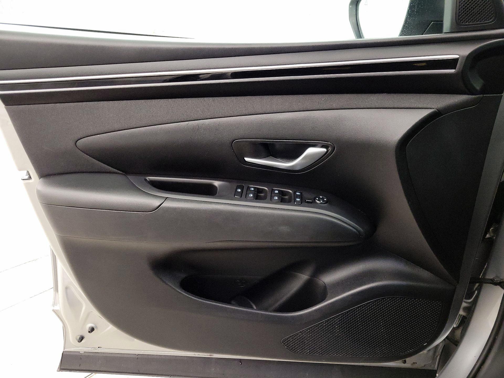 Thumbnail: 2023 Hyundai Tucson - 12