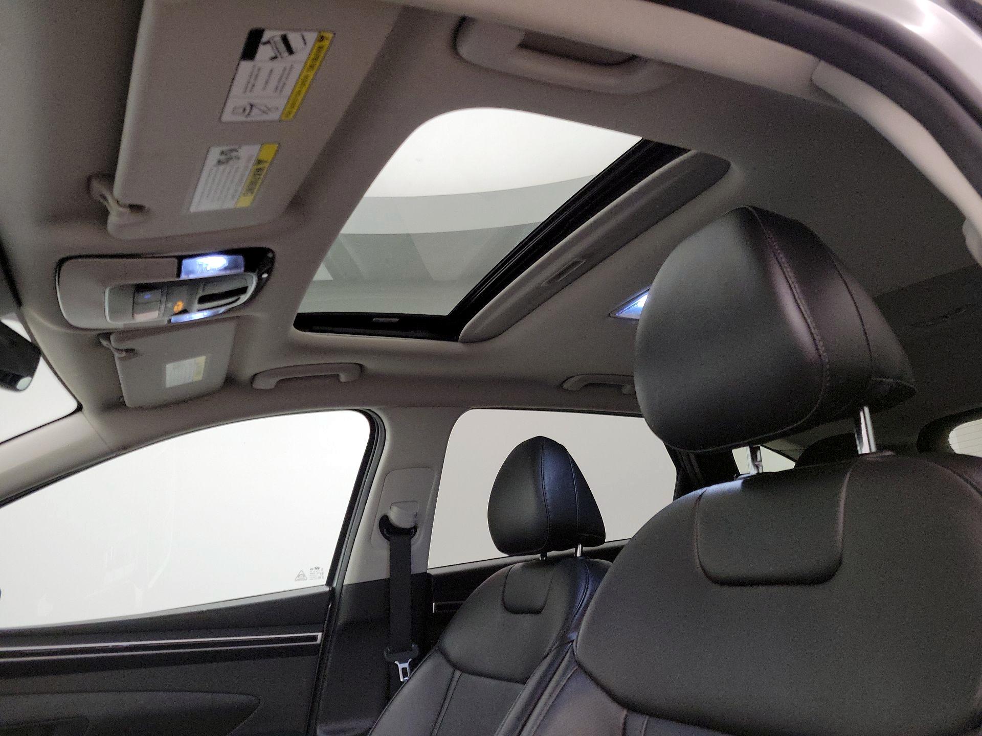 Thumbnail: 2023 Hyundai Tucson - 19