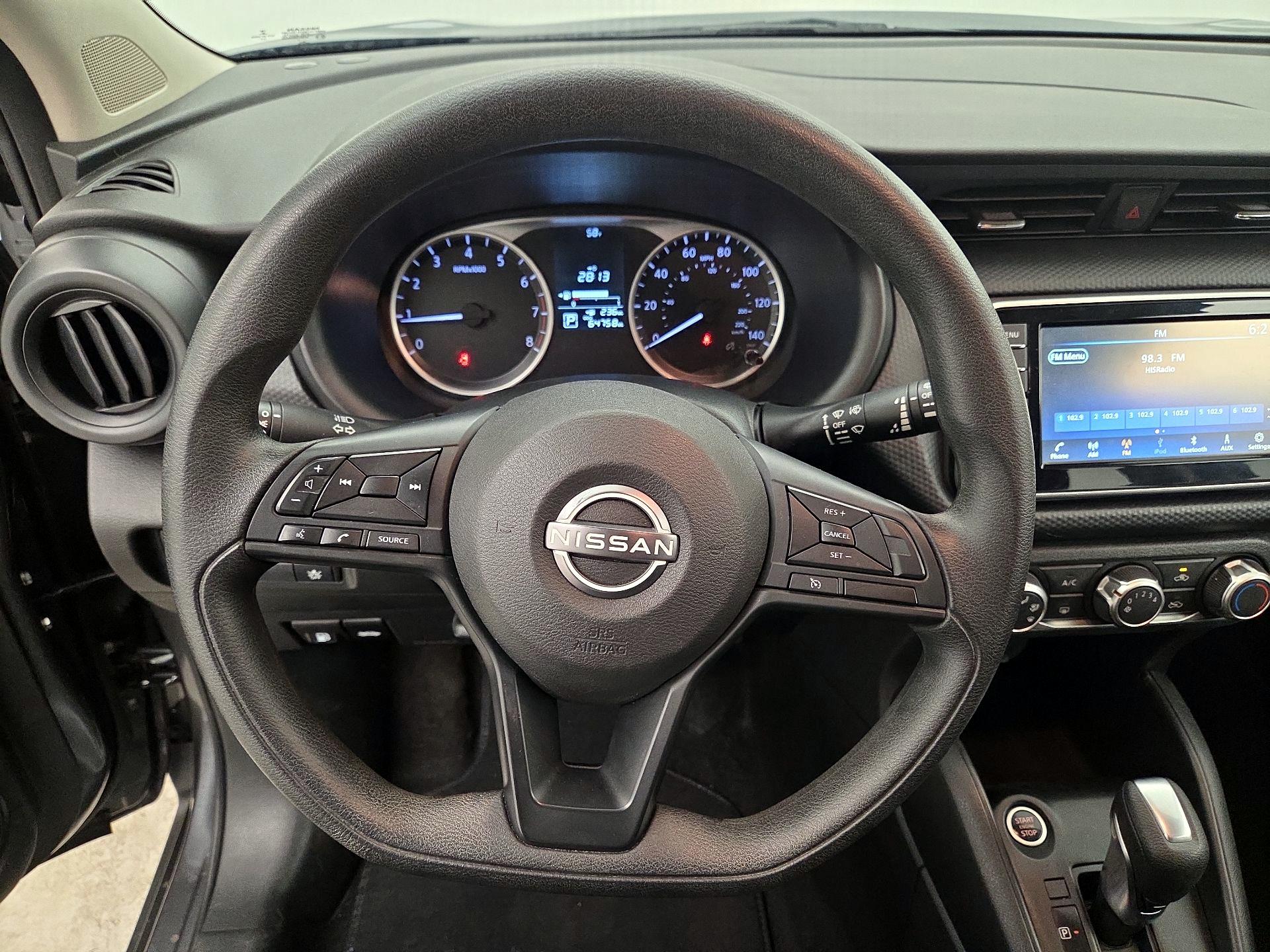 Thumbnail: 2023 Nissan Kicks - 10