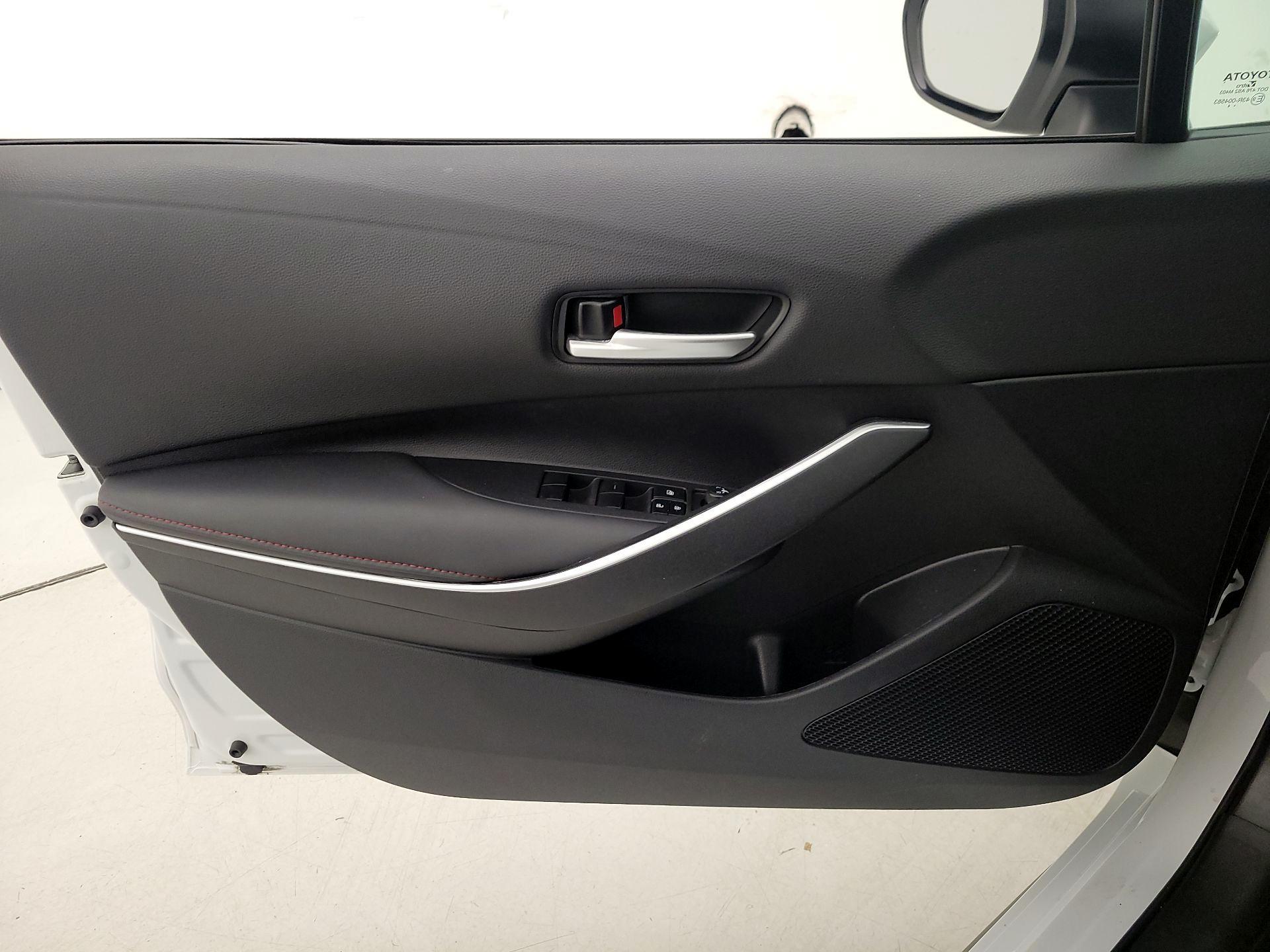 Thumbnail: 2024 Toyota Corolla - 12