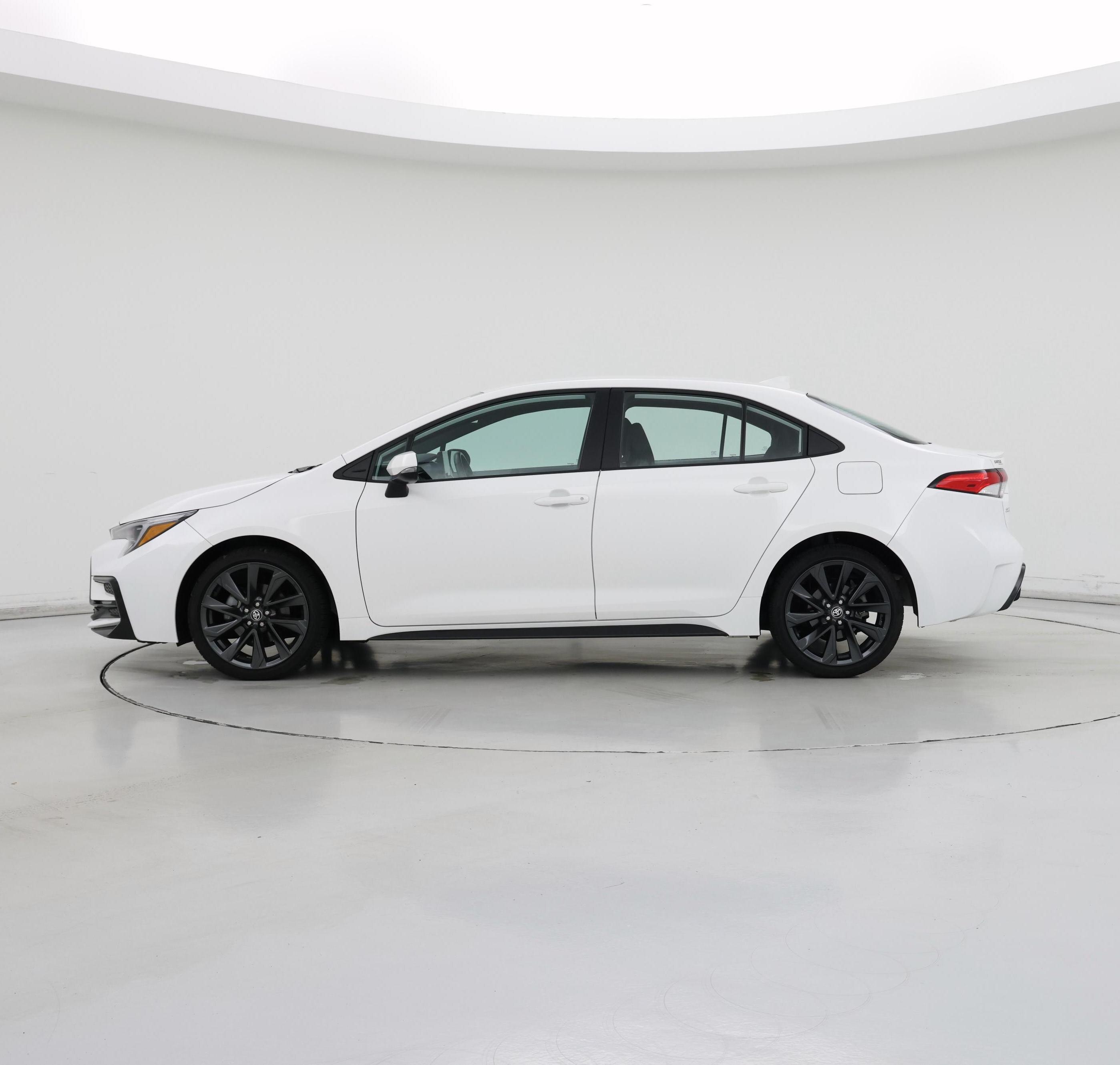 Thumbnail: 2024 Toyota Corolla - 3