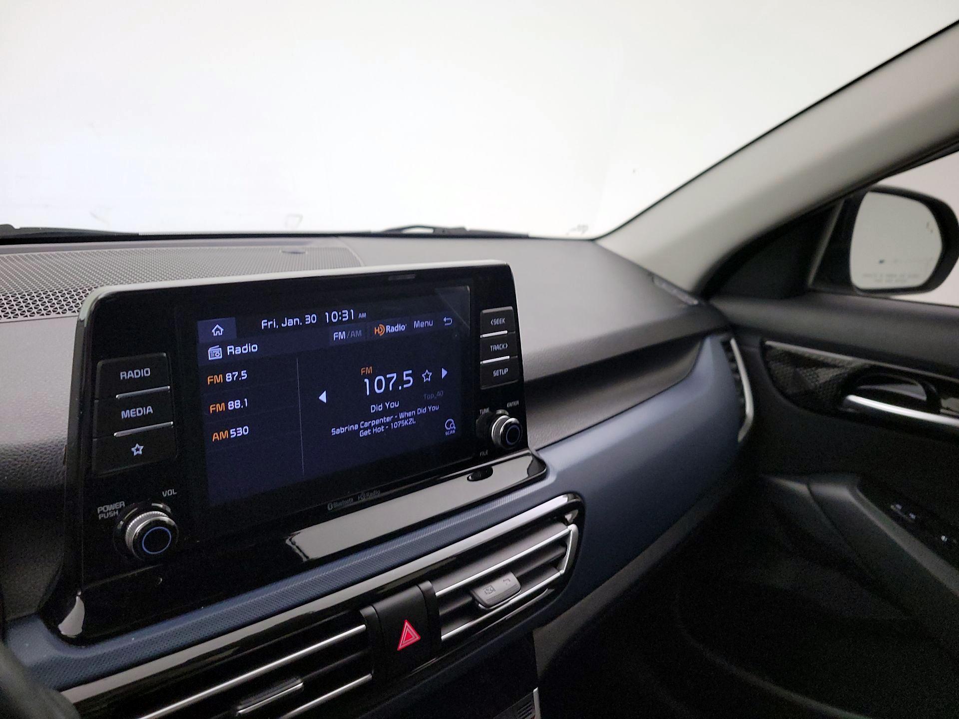 Thumbnail: 2023 Kia Seltos - 14