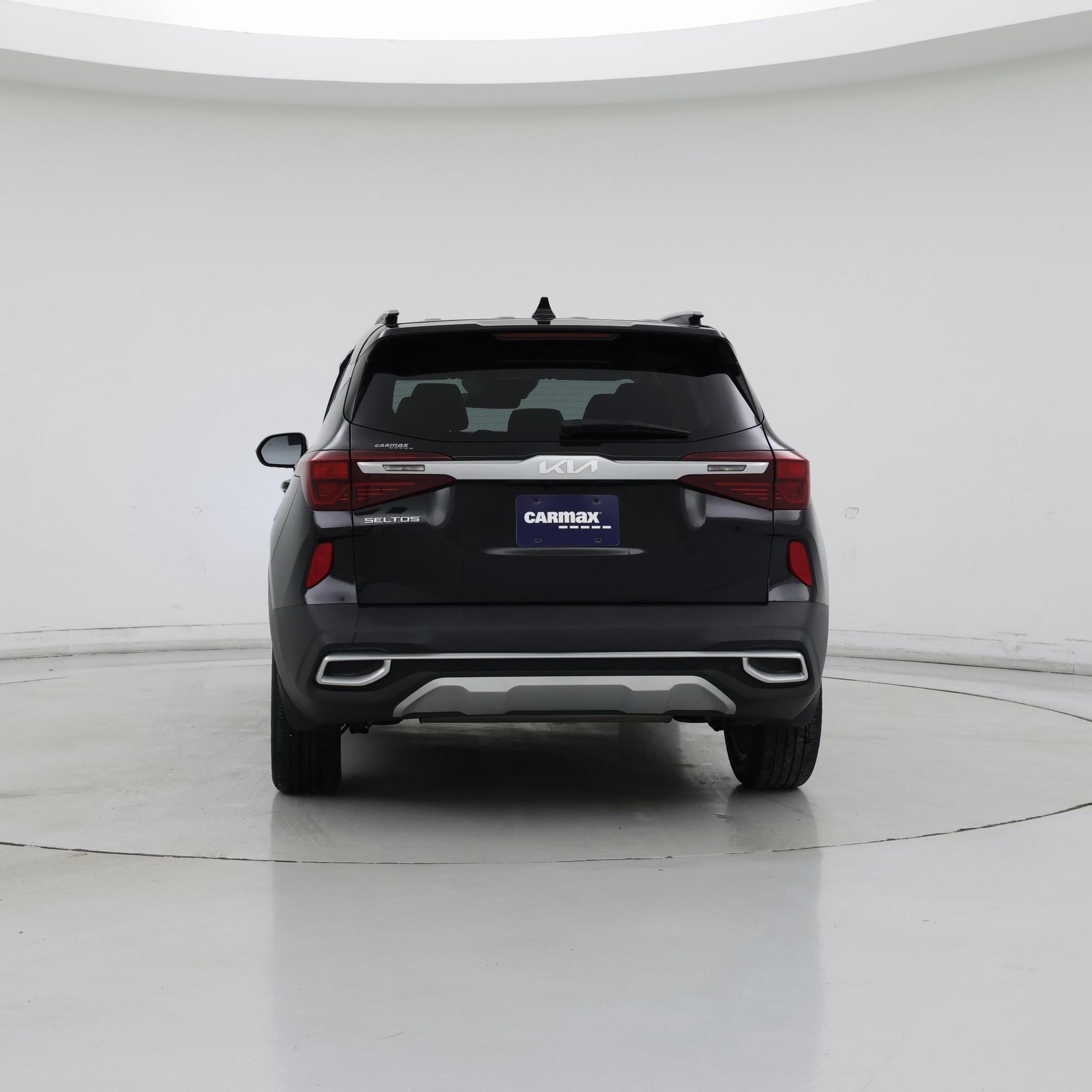 Thumbnail: 2023 Kia Seltos - 6