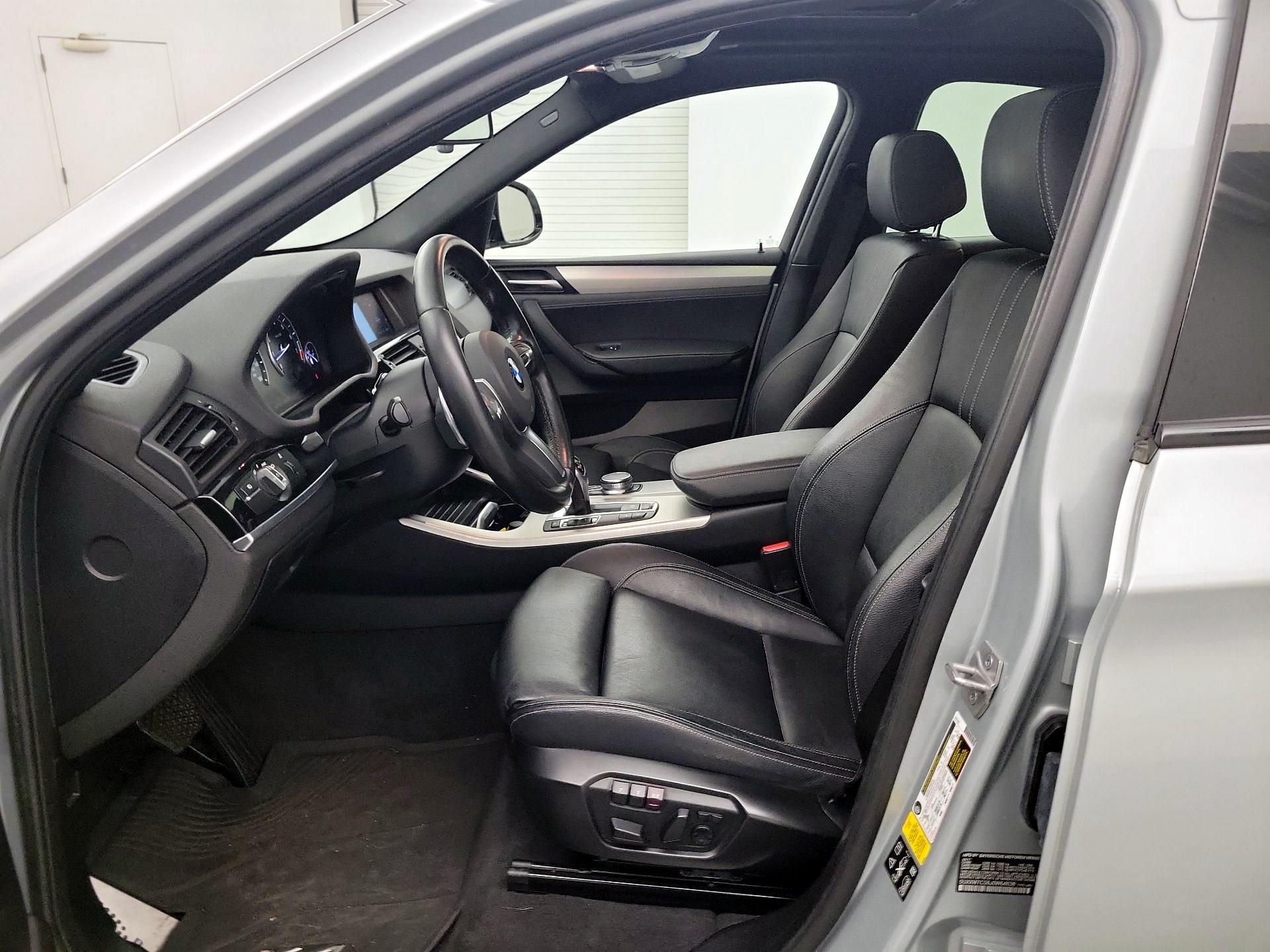 Thumbnail: 2018 BMW X4 - 9