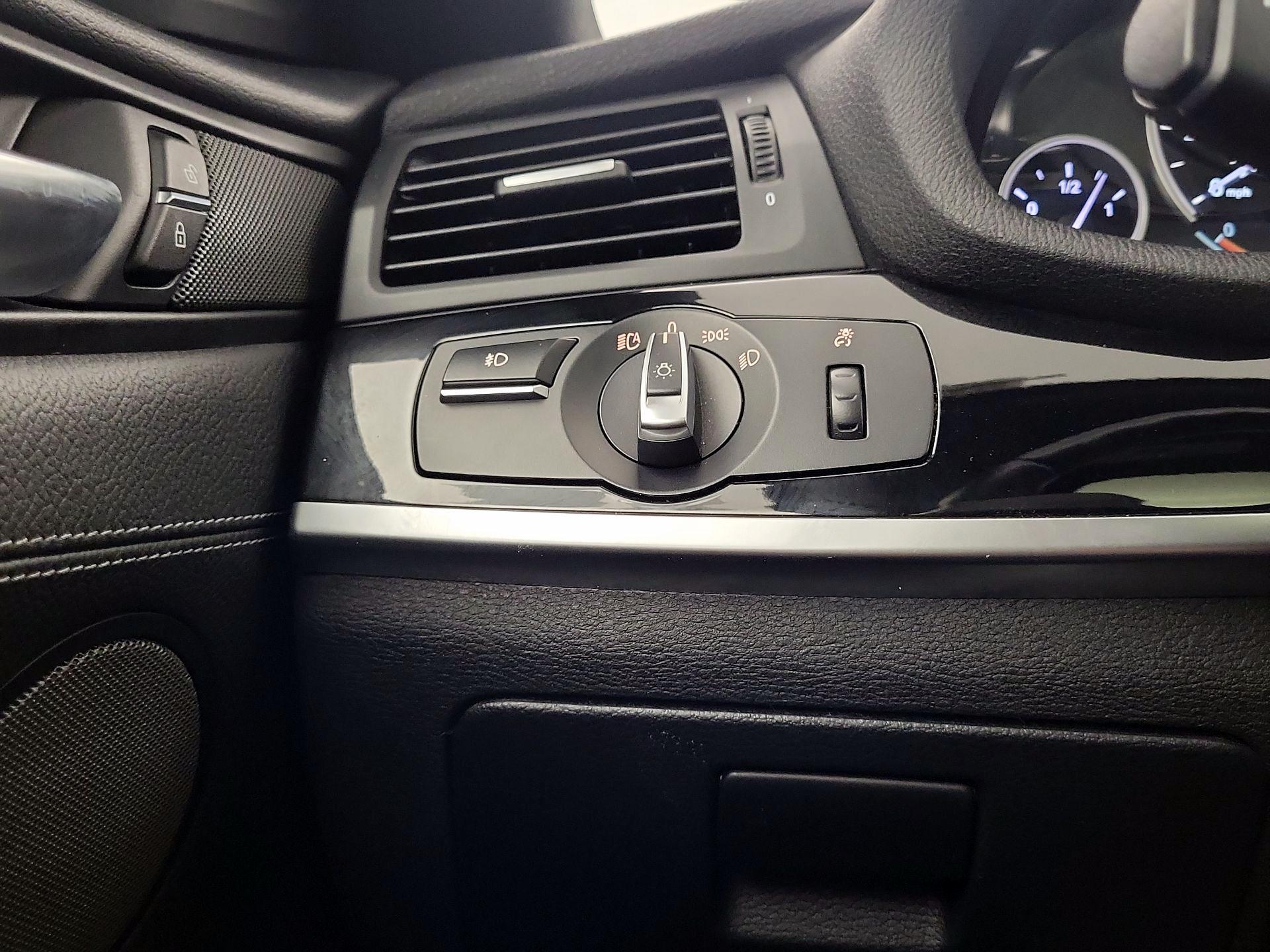 Thumbnail: 2018 BMW X4 - 11