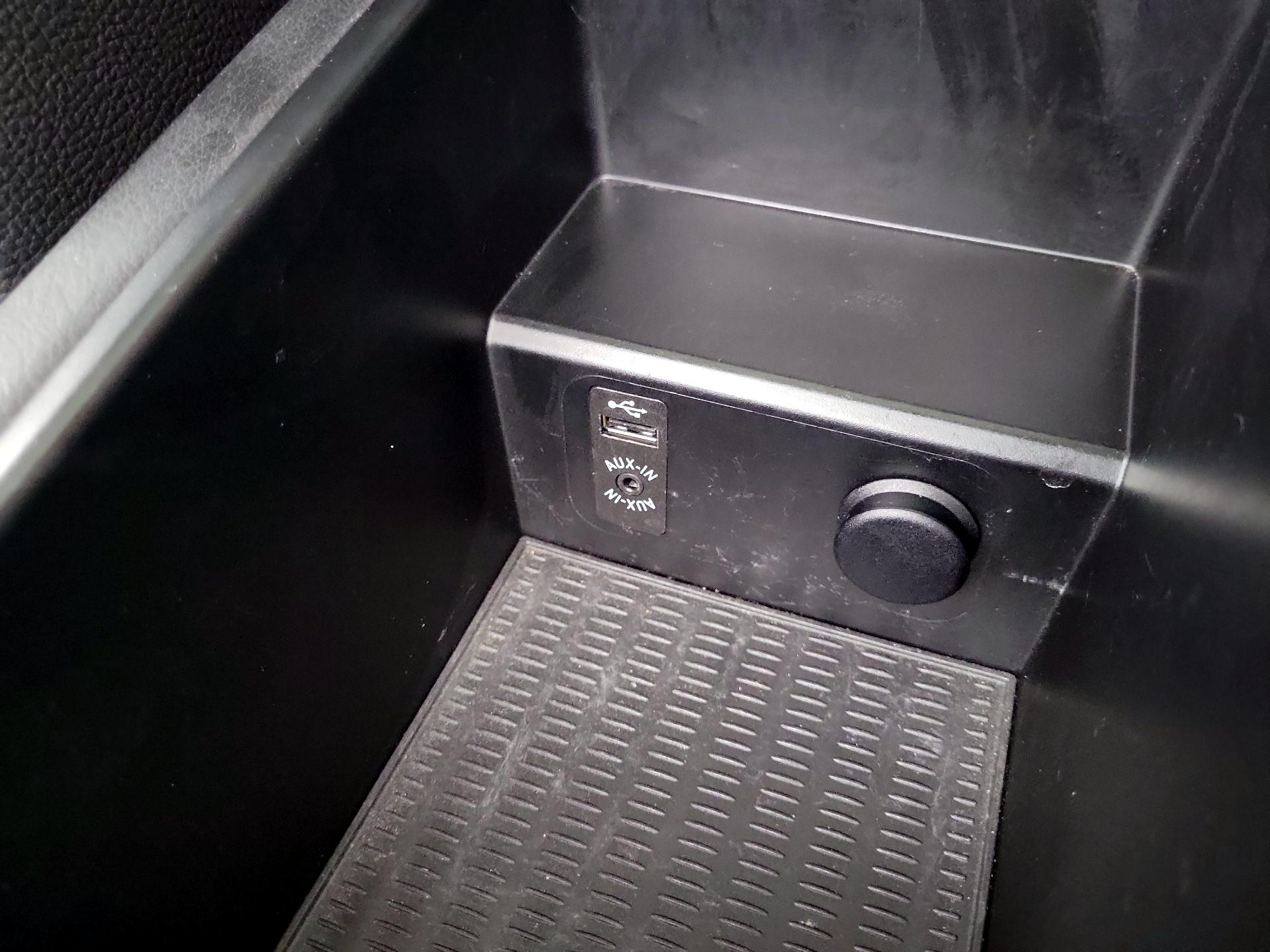 Thumbnail: 2018 BMW X4 - 17