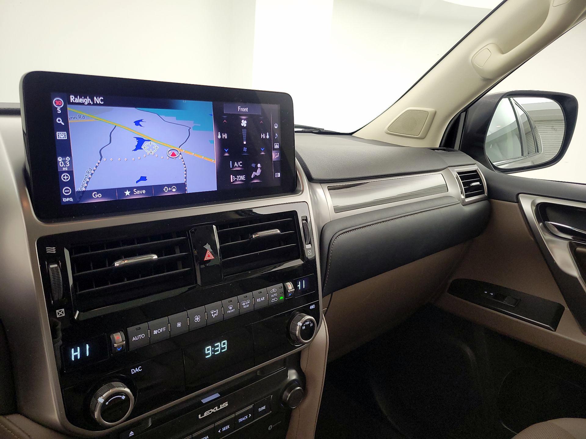 Thumbnail: 2022 Lexus GX - 14