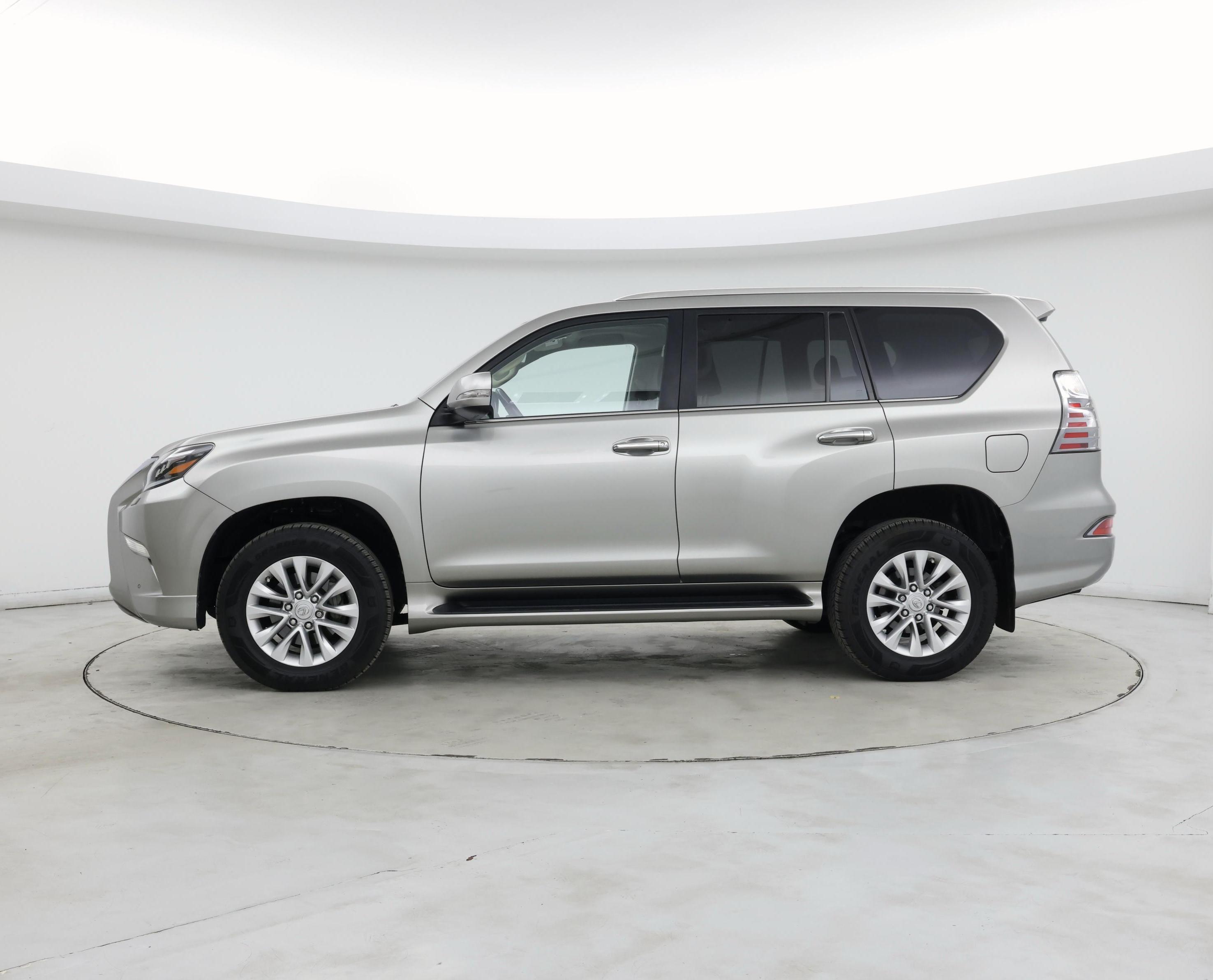 Thumbnail: 2022 Lexus GX - 3