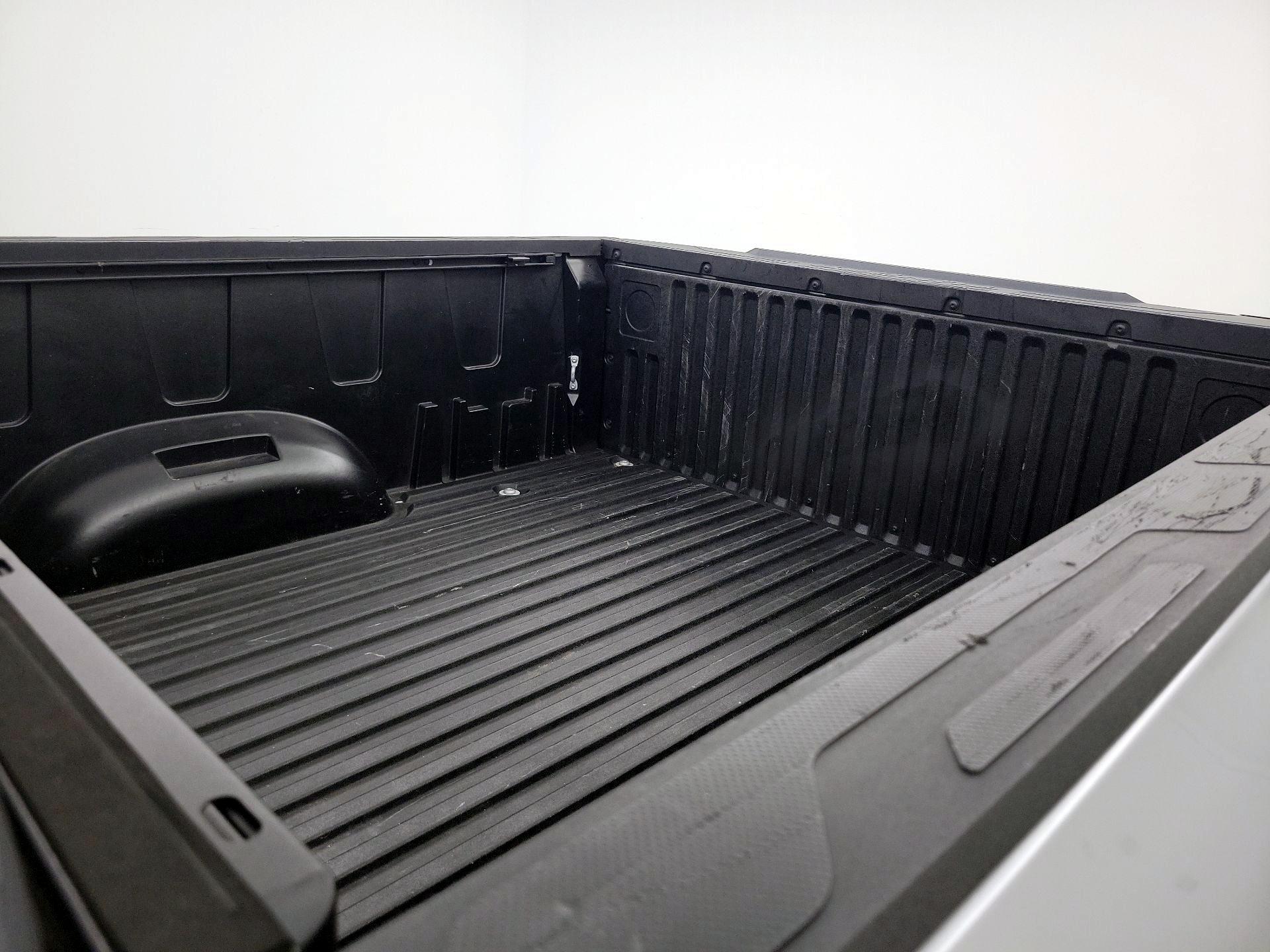 Thumbnail: 2023 Toyota Tundra - 20