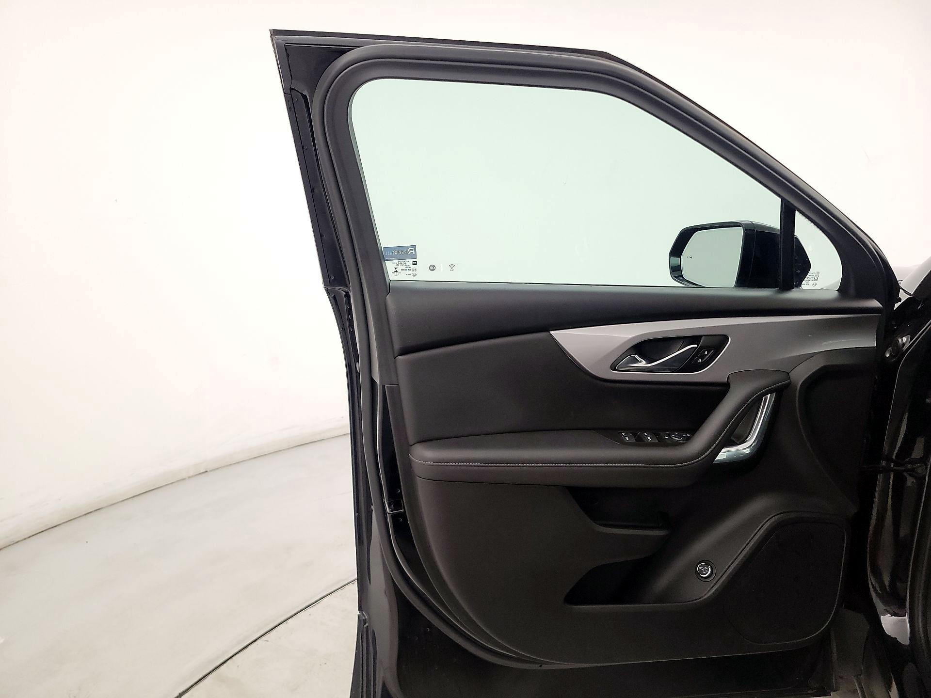 Thumbnail: 2021 Chevrolet Blazer - 12