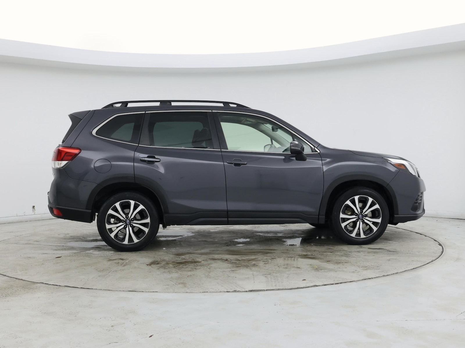 2023 Subaru Forester Limited - Photo 8