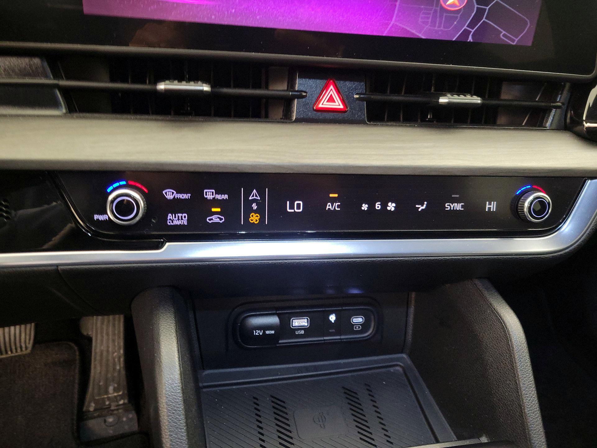 Thumbnail: 2024 Kia Sportage - 16