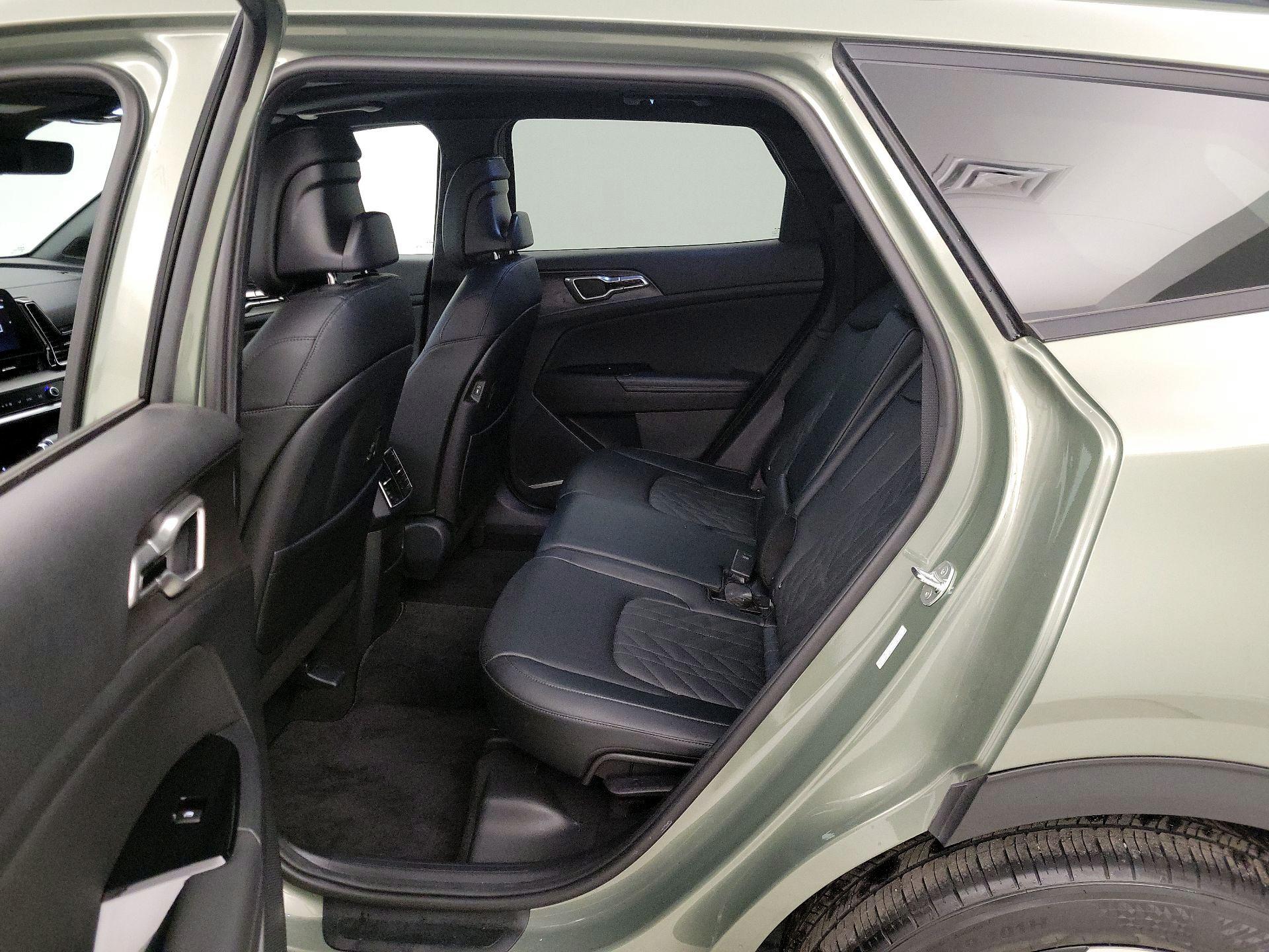 Thumbnail: 2024 Kia Sportage - 19