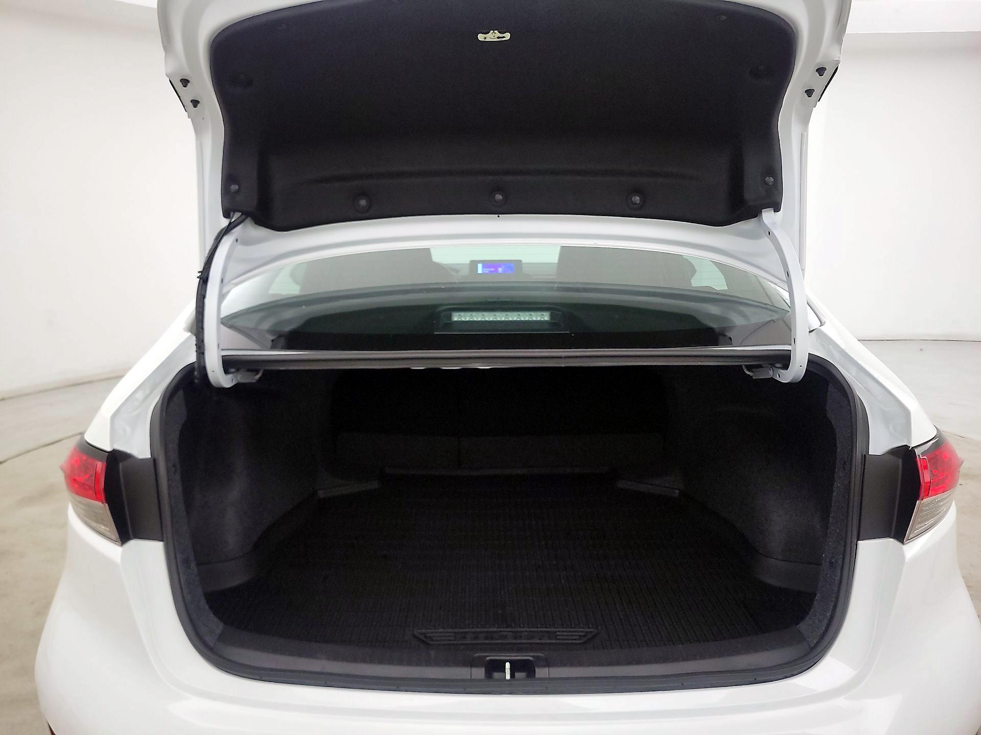 Thumbnail: 2025 Toyota Corolla - 20