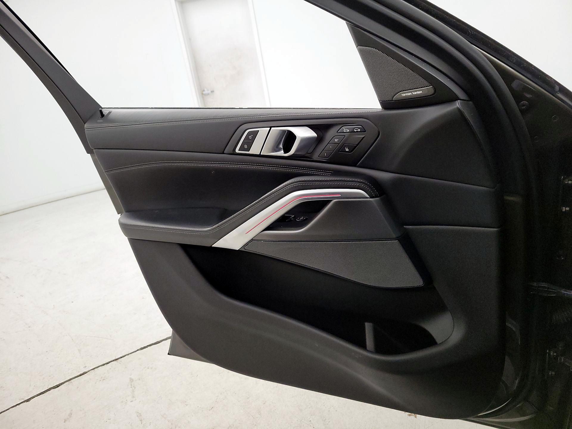 Thumbnail: 2020 BMW X6 - 12