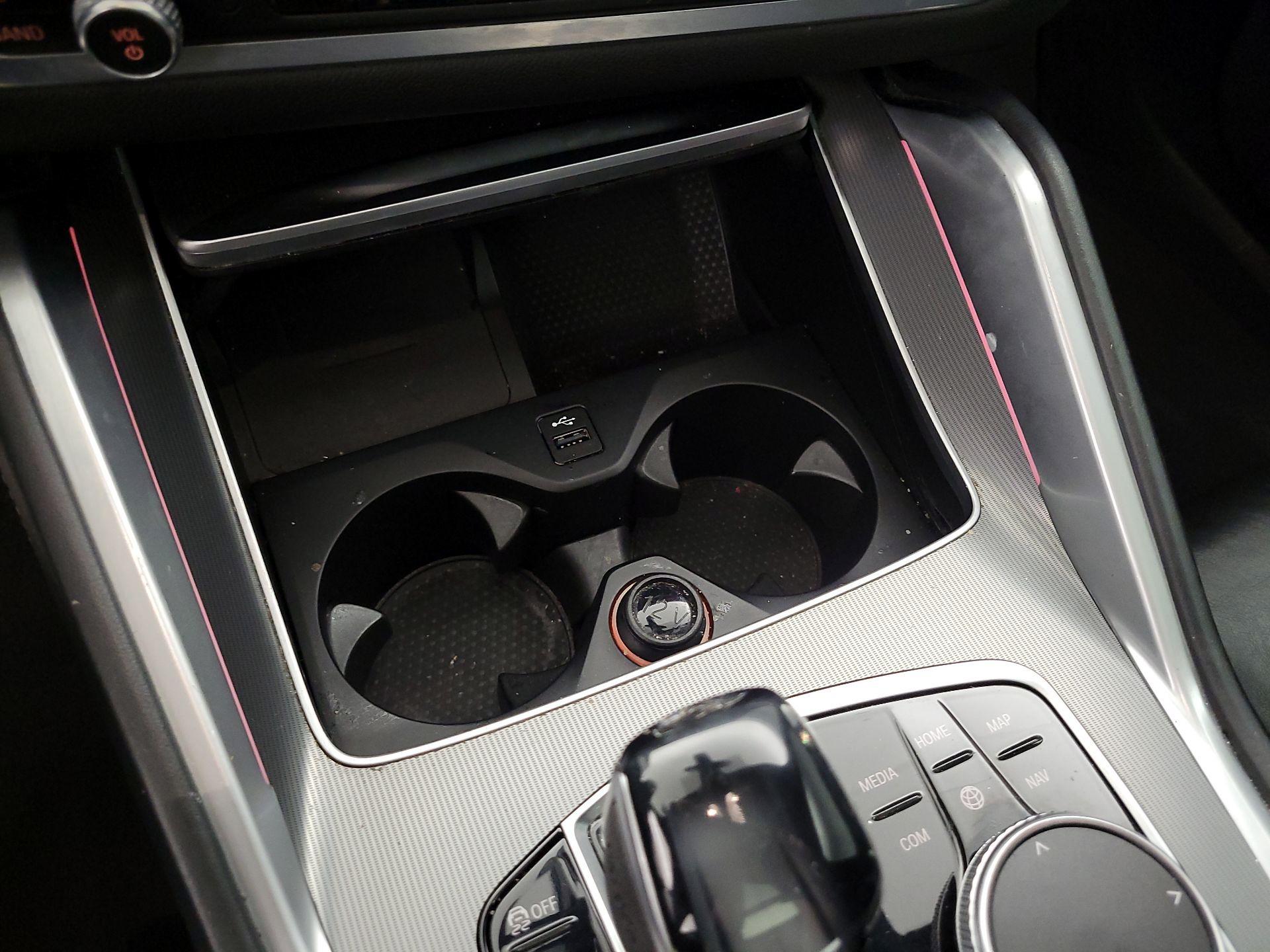 Thumbnail: 2020 BMW X6 - 18