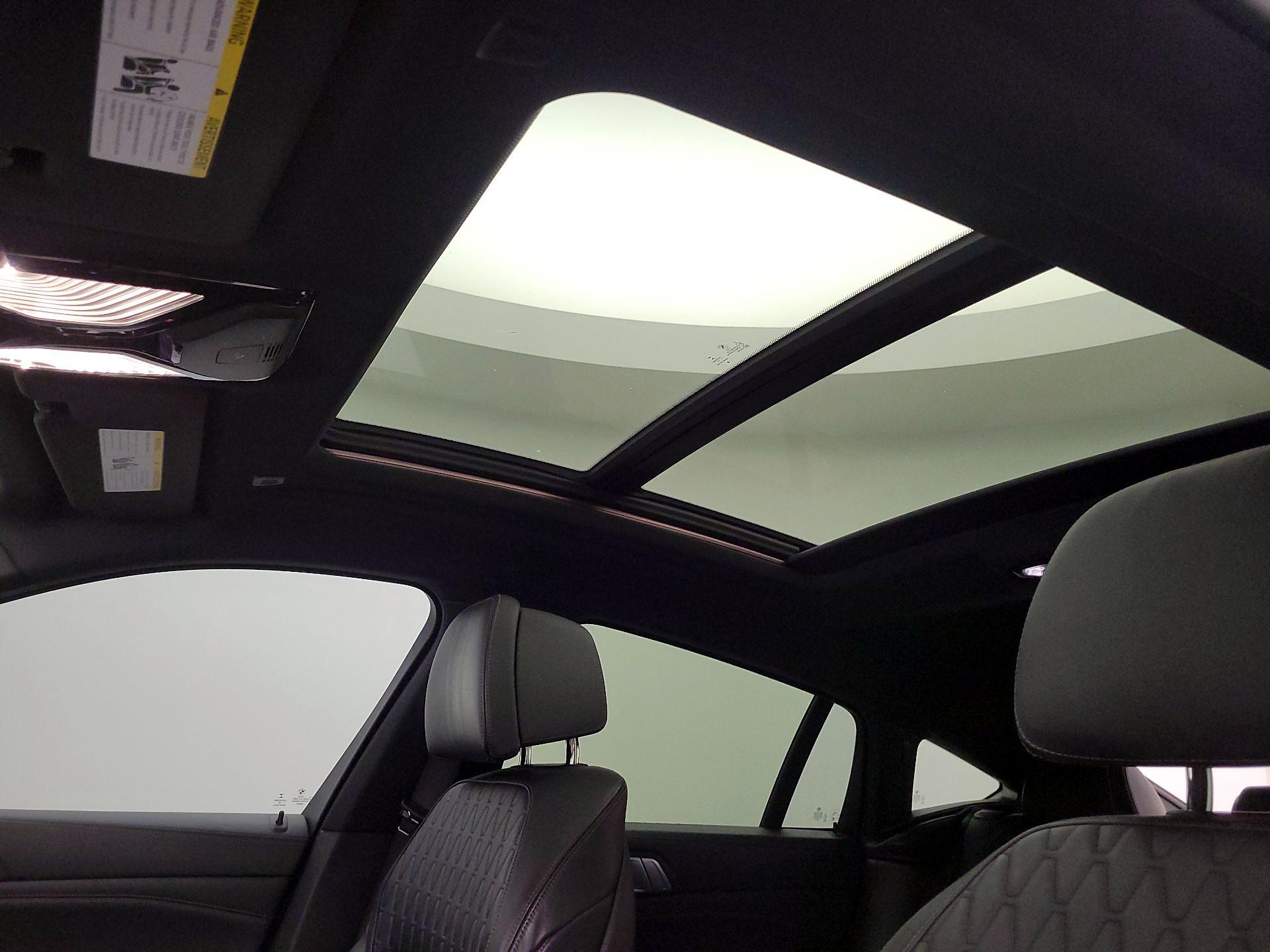 Thumbnail: 2020 BMW X6 - 19