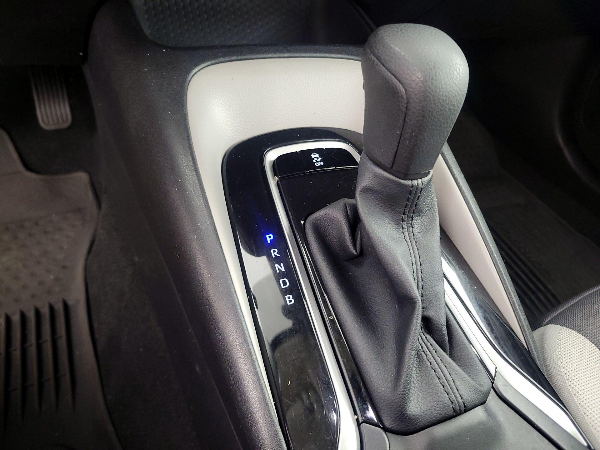 Thumbnail: 2025 Toyota Corolla - 17