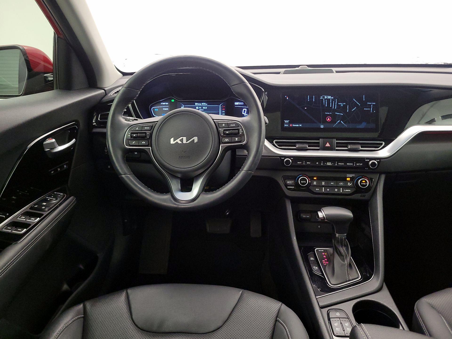 Thumbnail: 2022 Kia Niro - 10