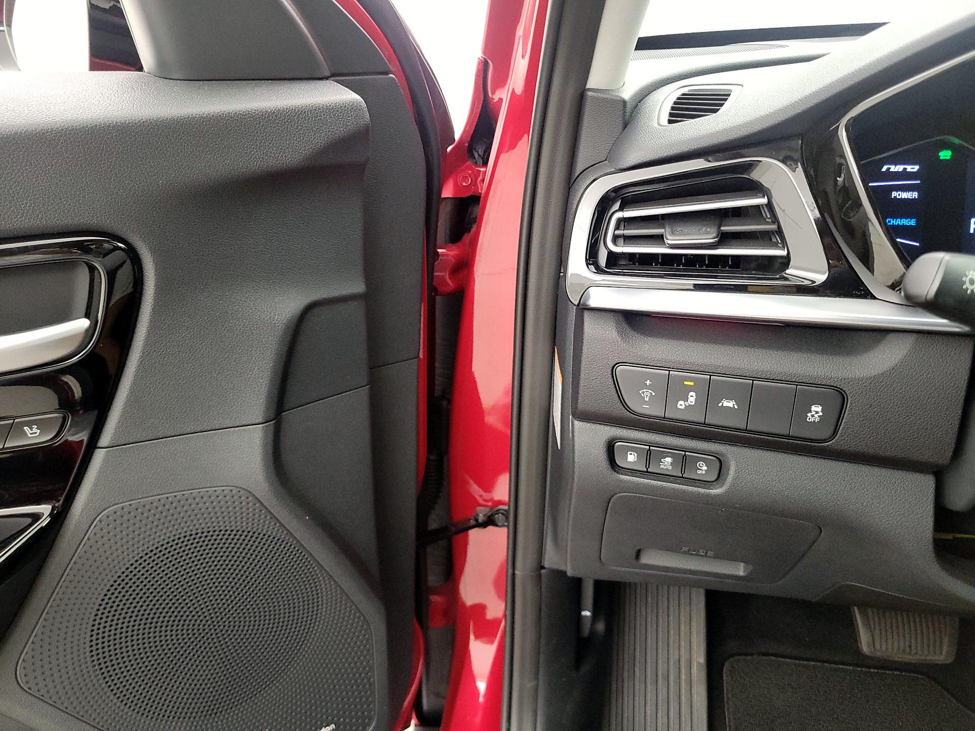 Thumbnail: 2022 Kia Niro - 13